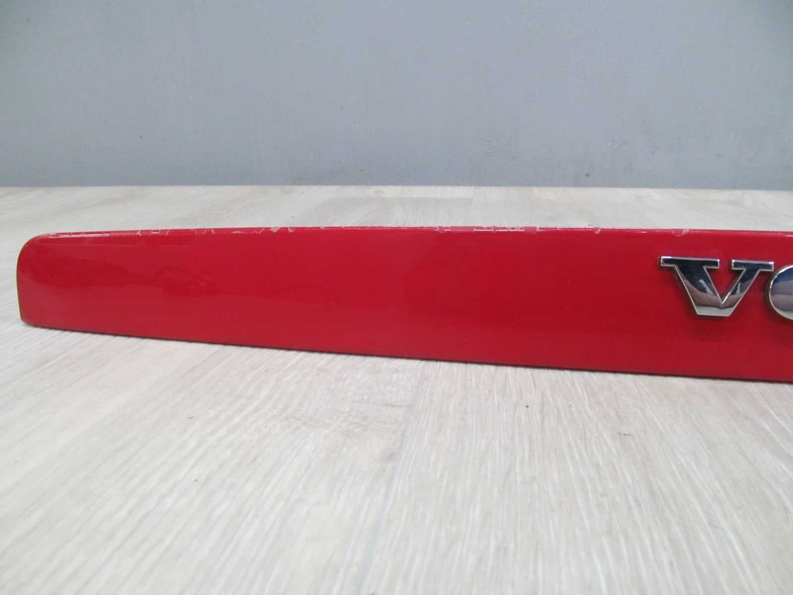 Moldura del portón trasero Volvo V50 39898541 612-46 04-12 nuevo 4