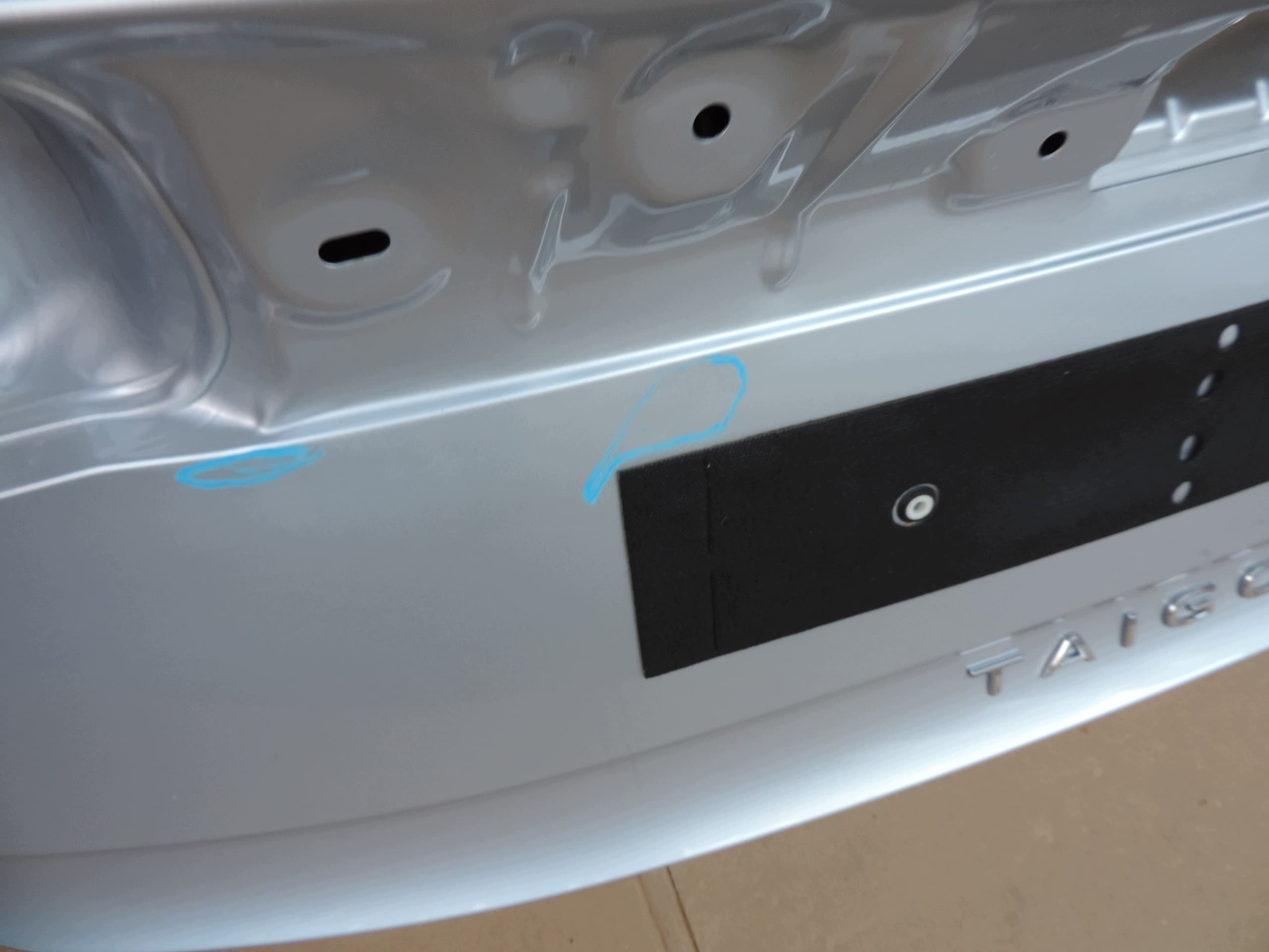 Portón trasero VW Taigo 2022-2023 nuevo 3