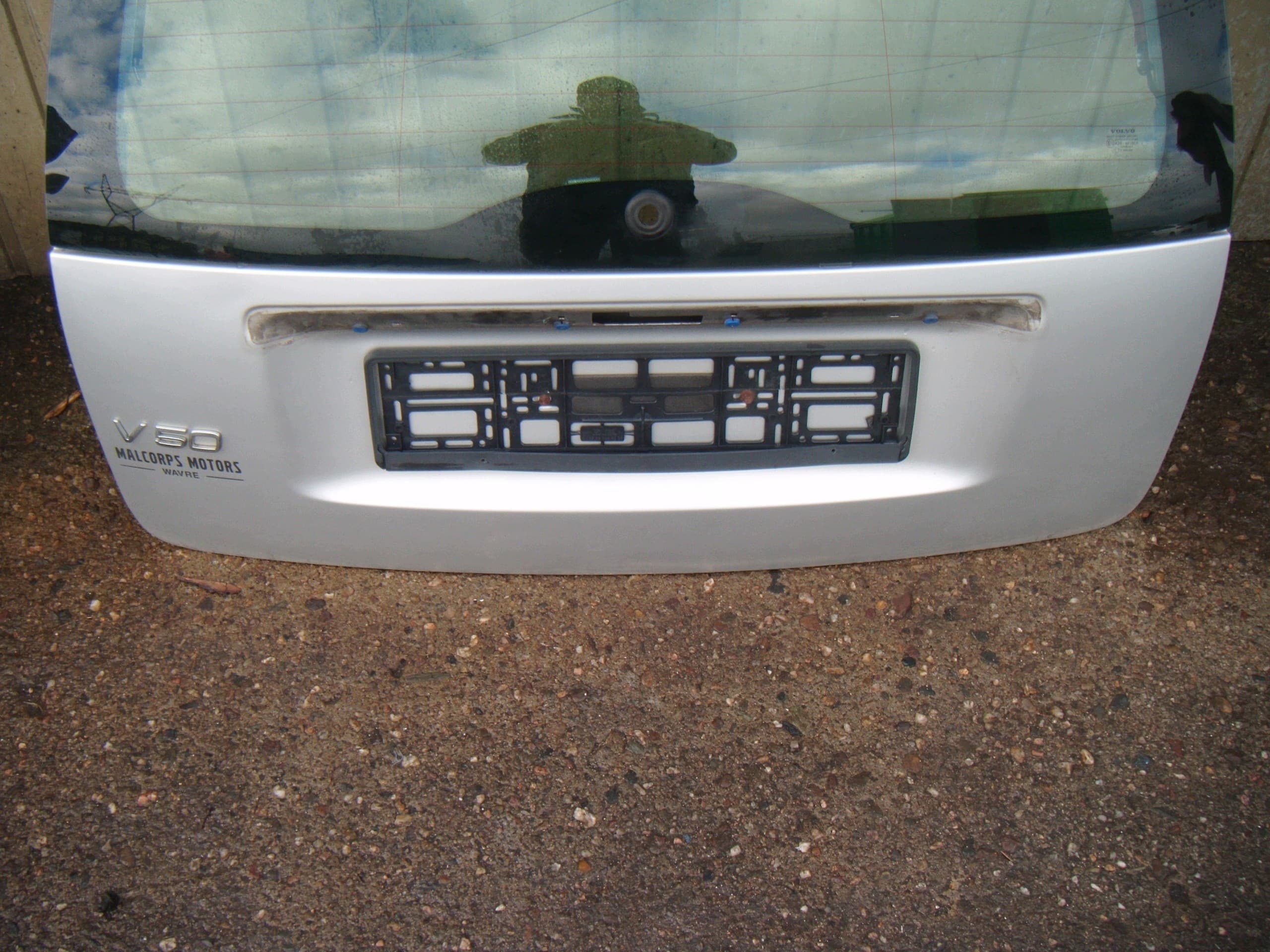 Volvo V50 2004- Portón trasero (maletero) usado 3