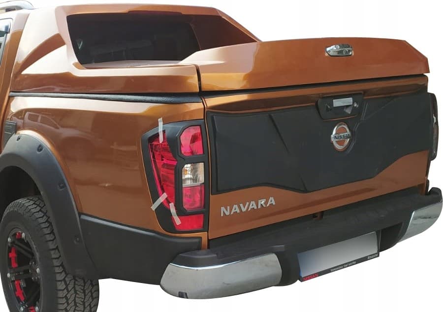 Inserto de Portón Trasero Nissan Navara NP300 D23 Nuevo