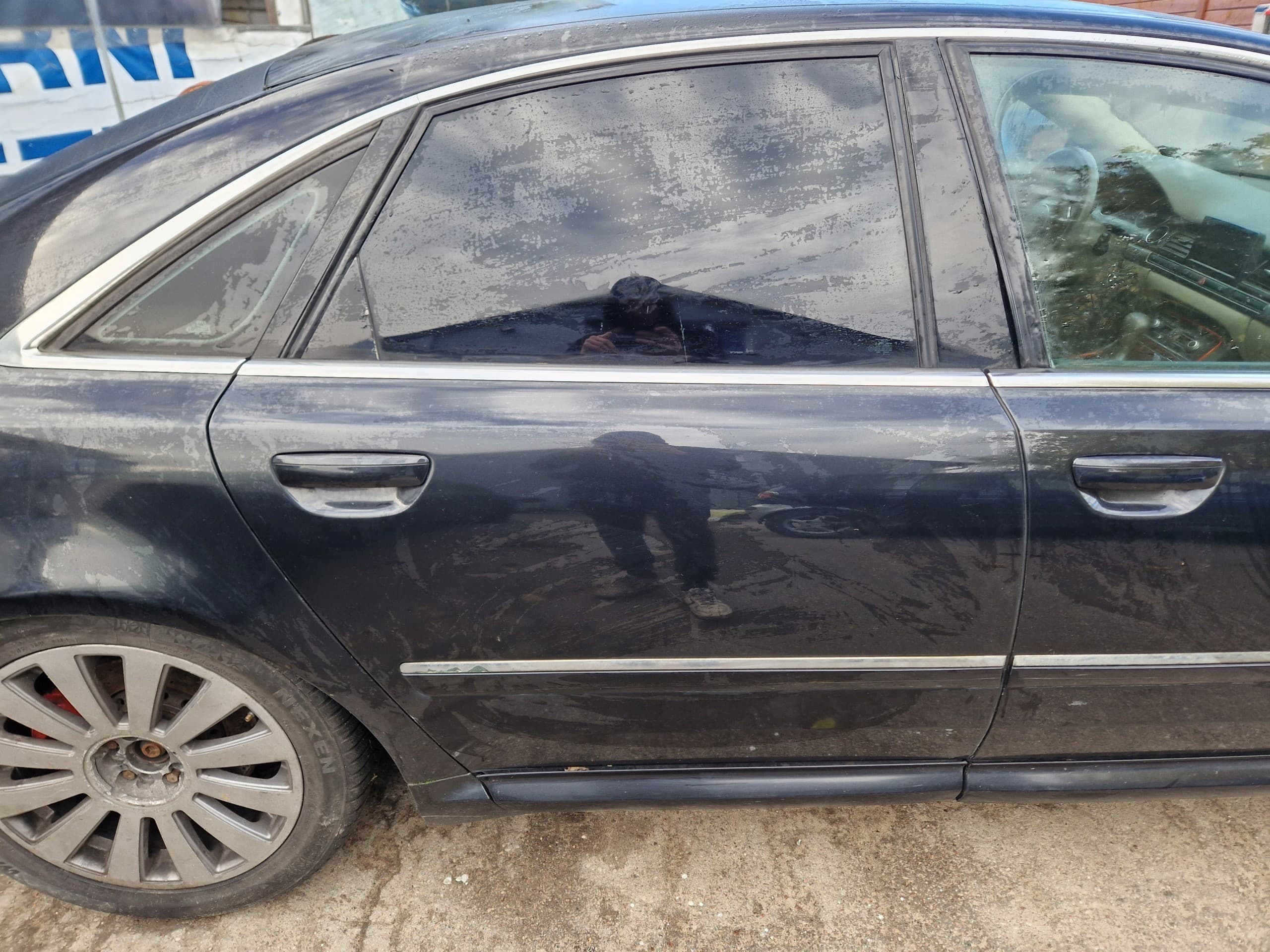 Puerta Trasera Derecha Sin Pintar Audi A4 B6 LX7Z nuevo