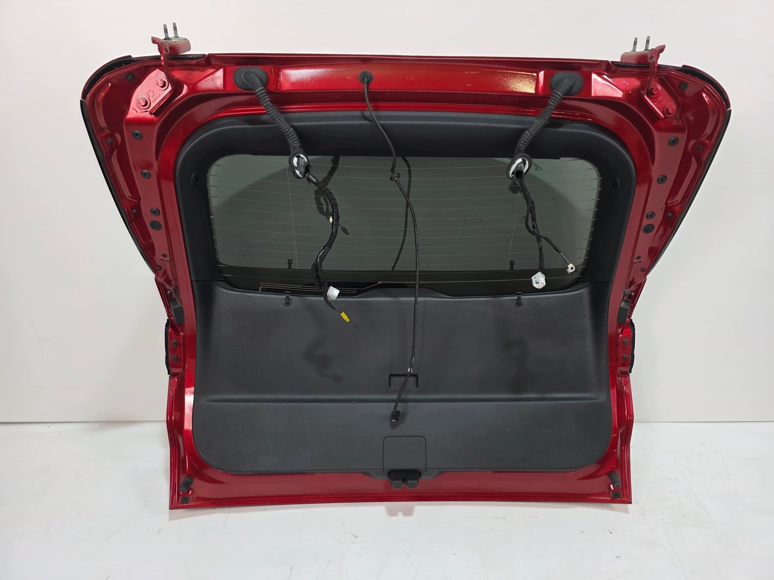 Tapa trasera Ford Kuga Iii MK3 con cámara usado 6