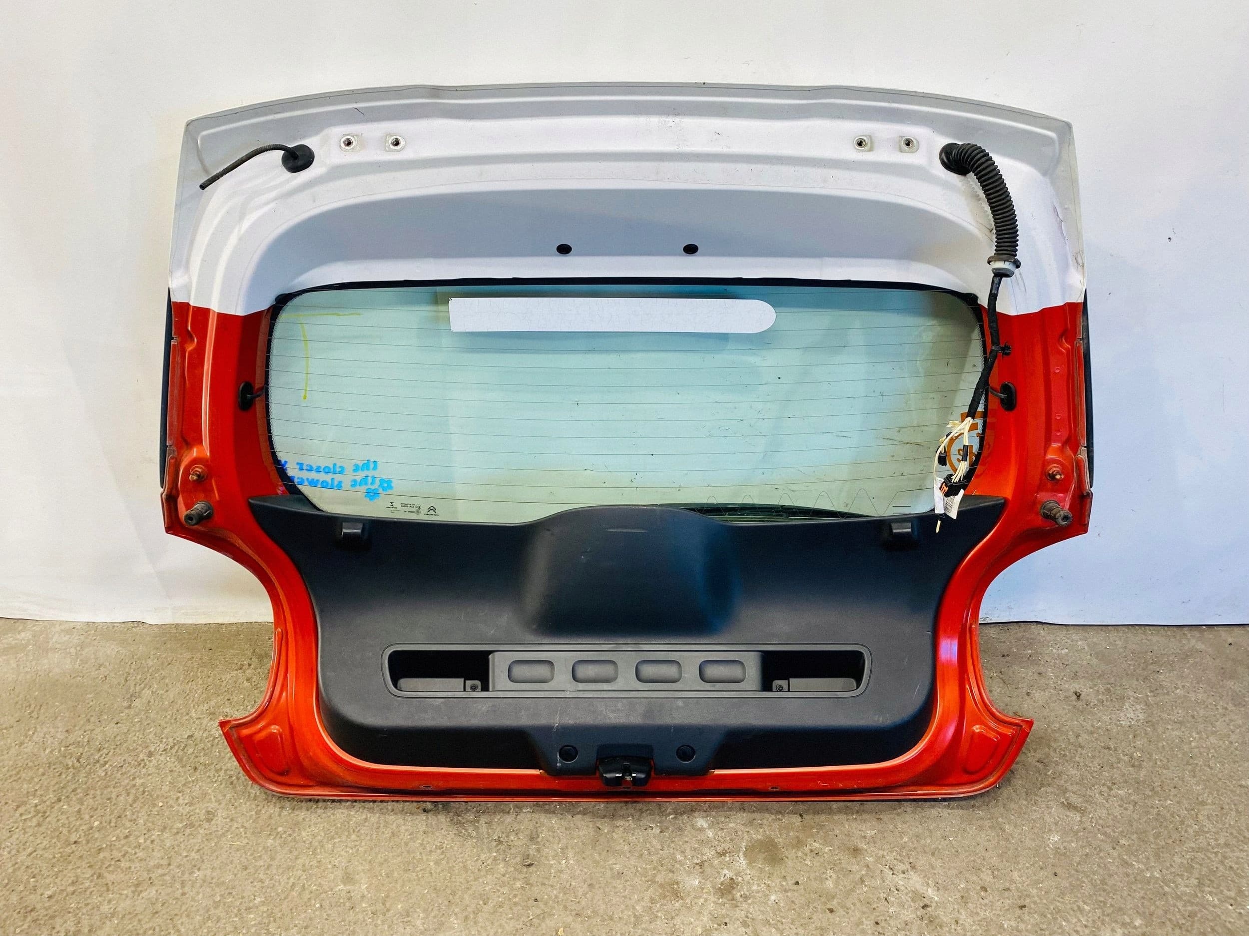 Portón trasero completo para Citroën C3 Iii 234 usado 5