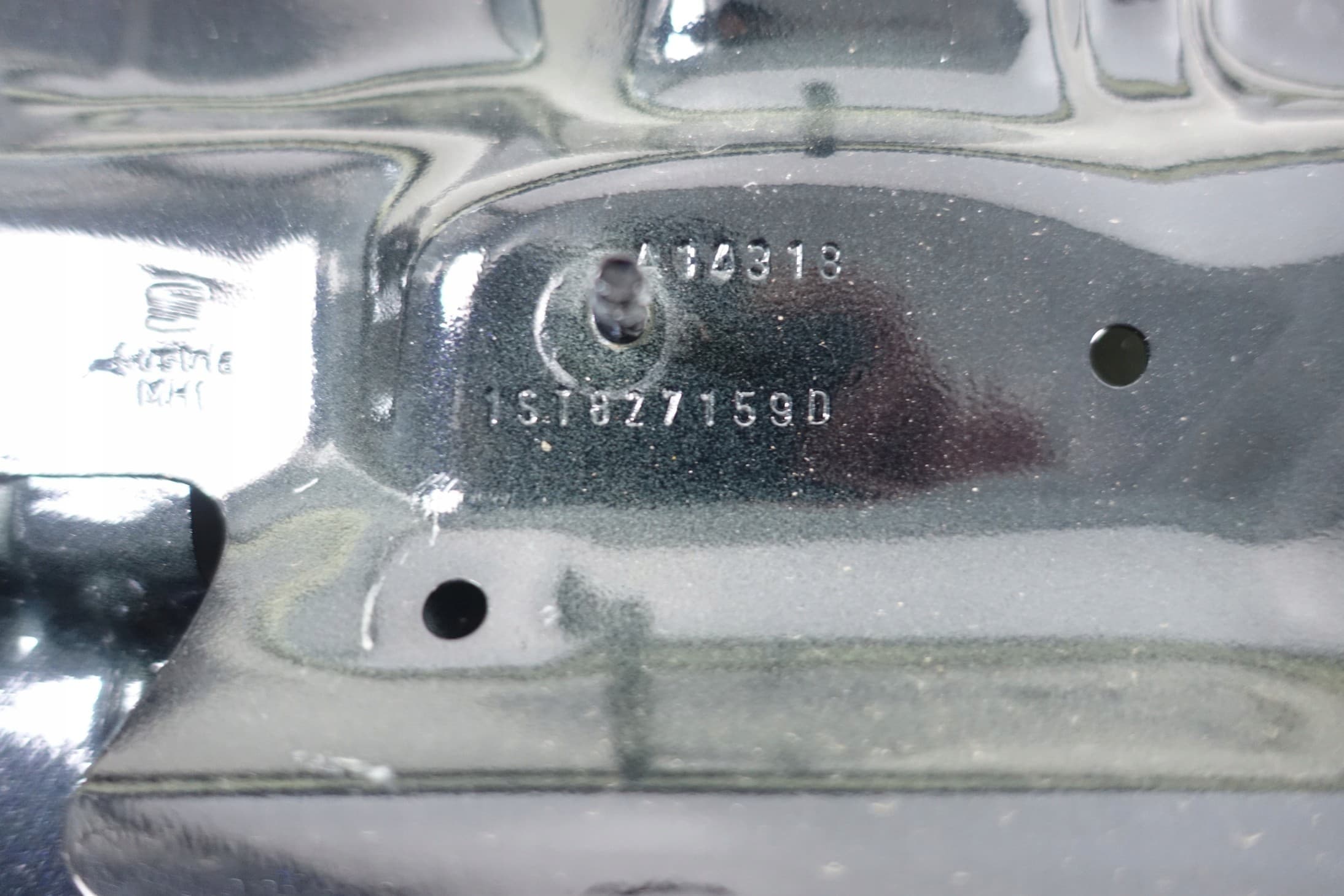Skoda Citigo 1ST 2011- Tapa del maletero trasera usado 7