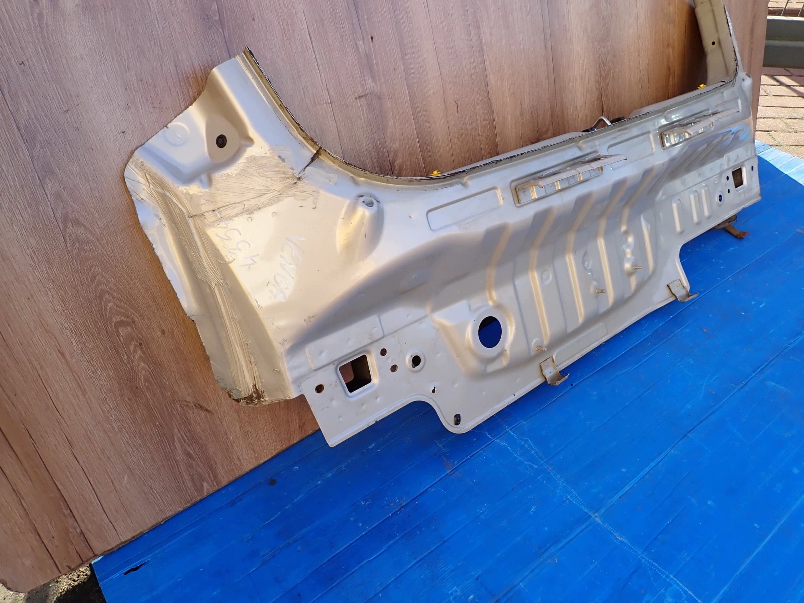 Cinturón de Seguridad Trasero Kia Venga 2009- usado 3