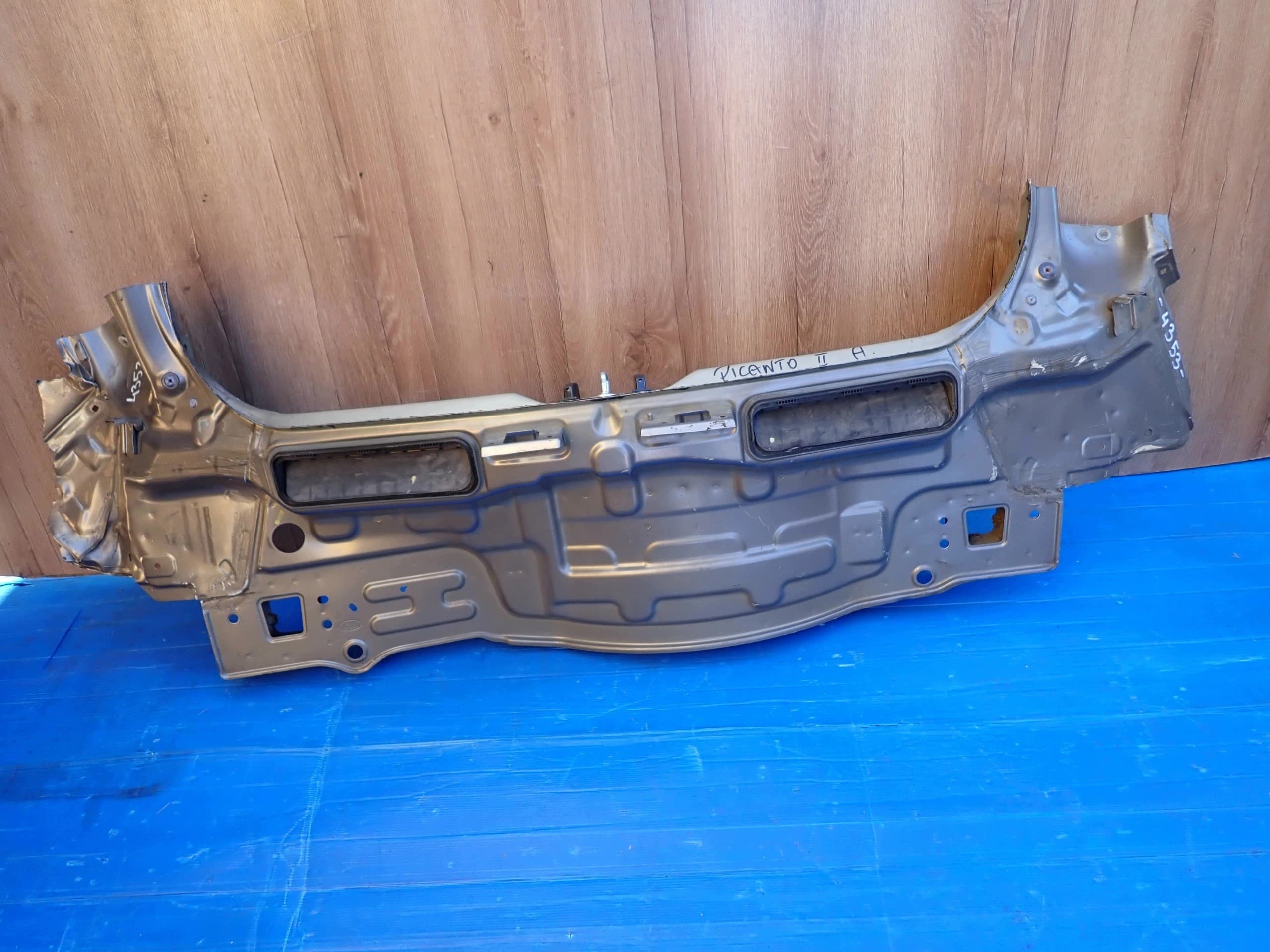 Kia Picanto II 12-17 Pasador Trasero usado