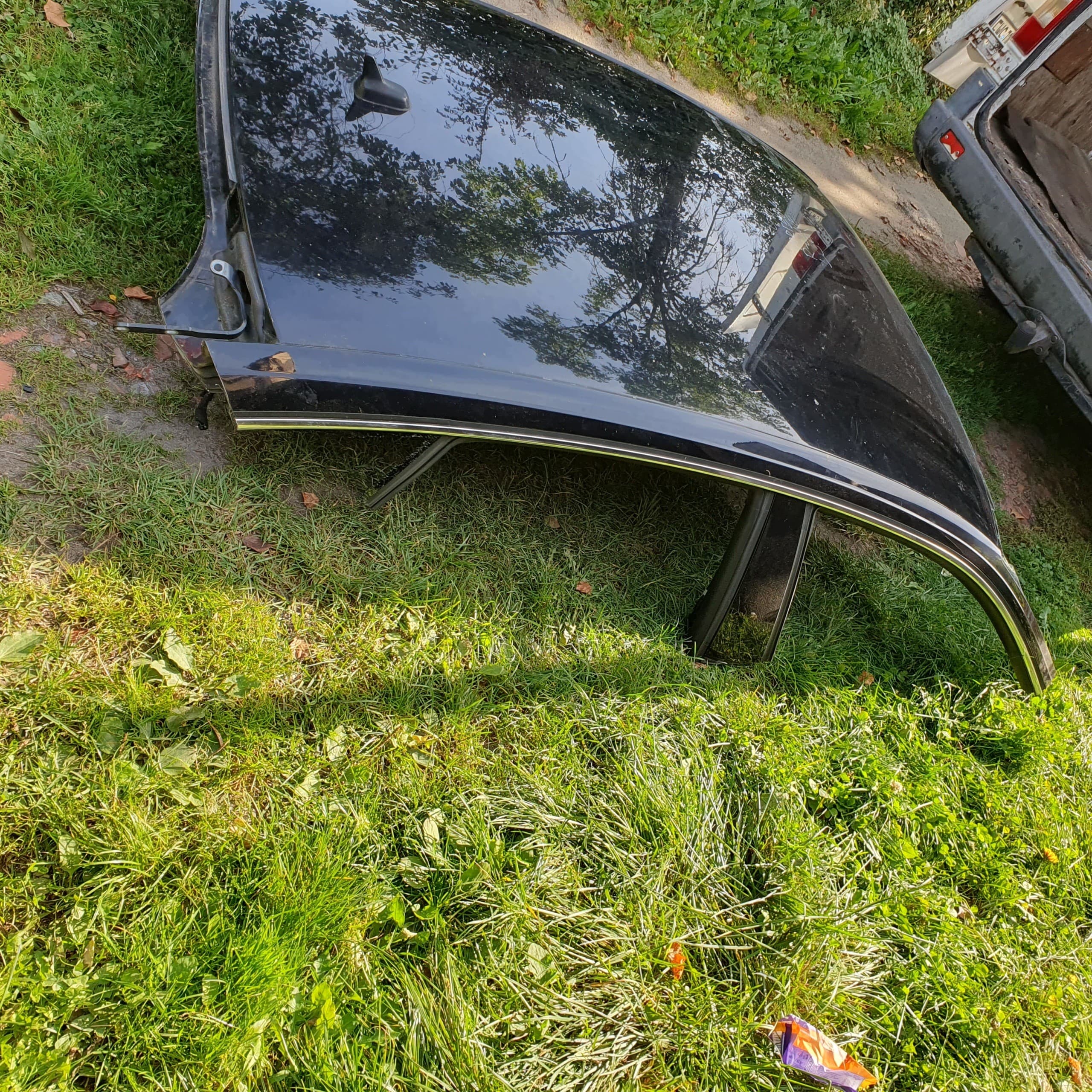 Pilar del Techo VW Arteon (Código de Pintura LC9X) usado 6