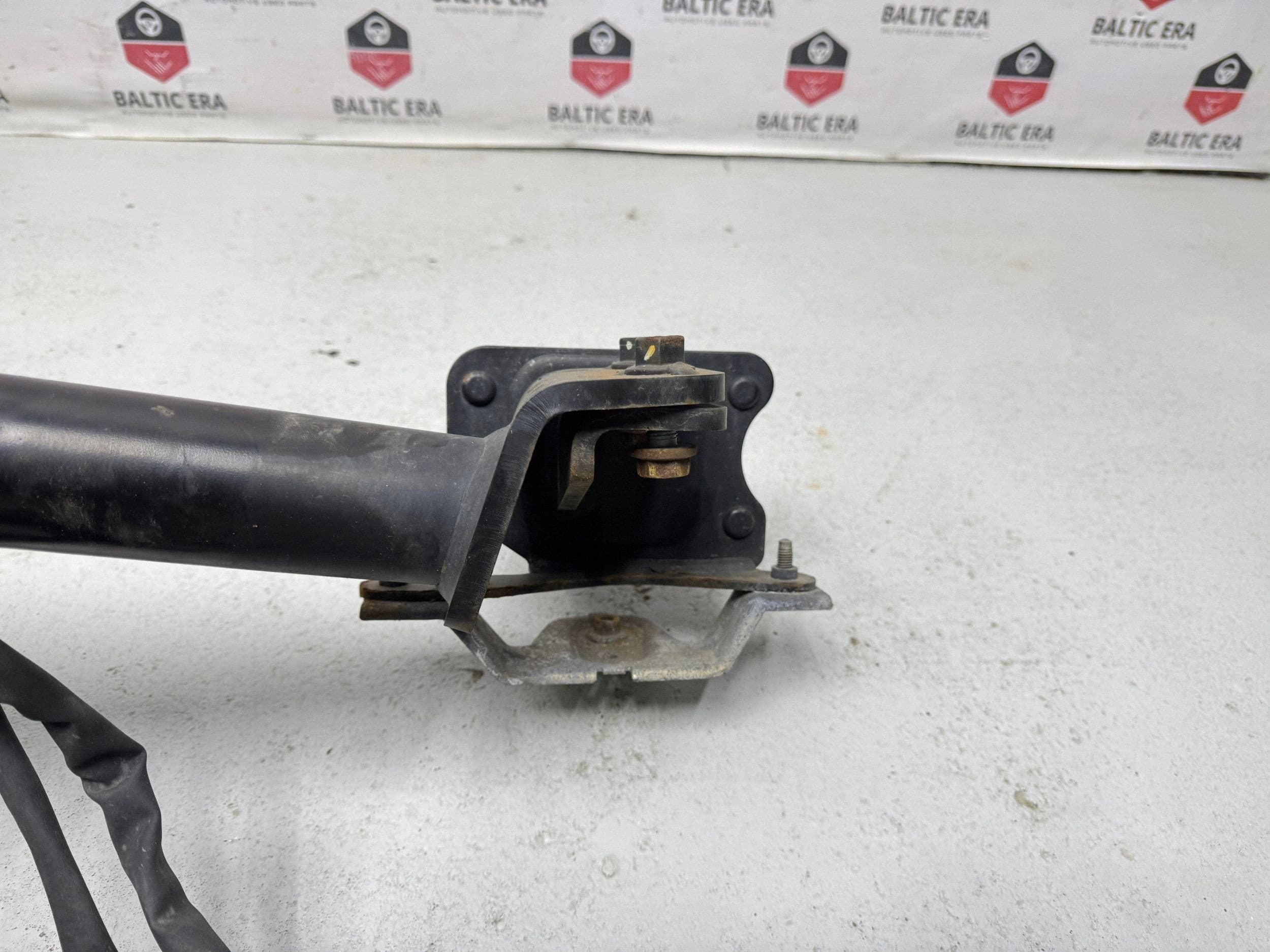 Kit de Enganche de Remolque para Mercedes-Benz Clase C W205 usado 2
