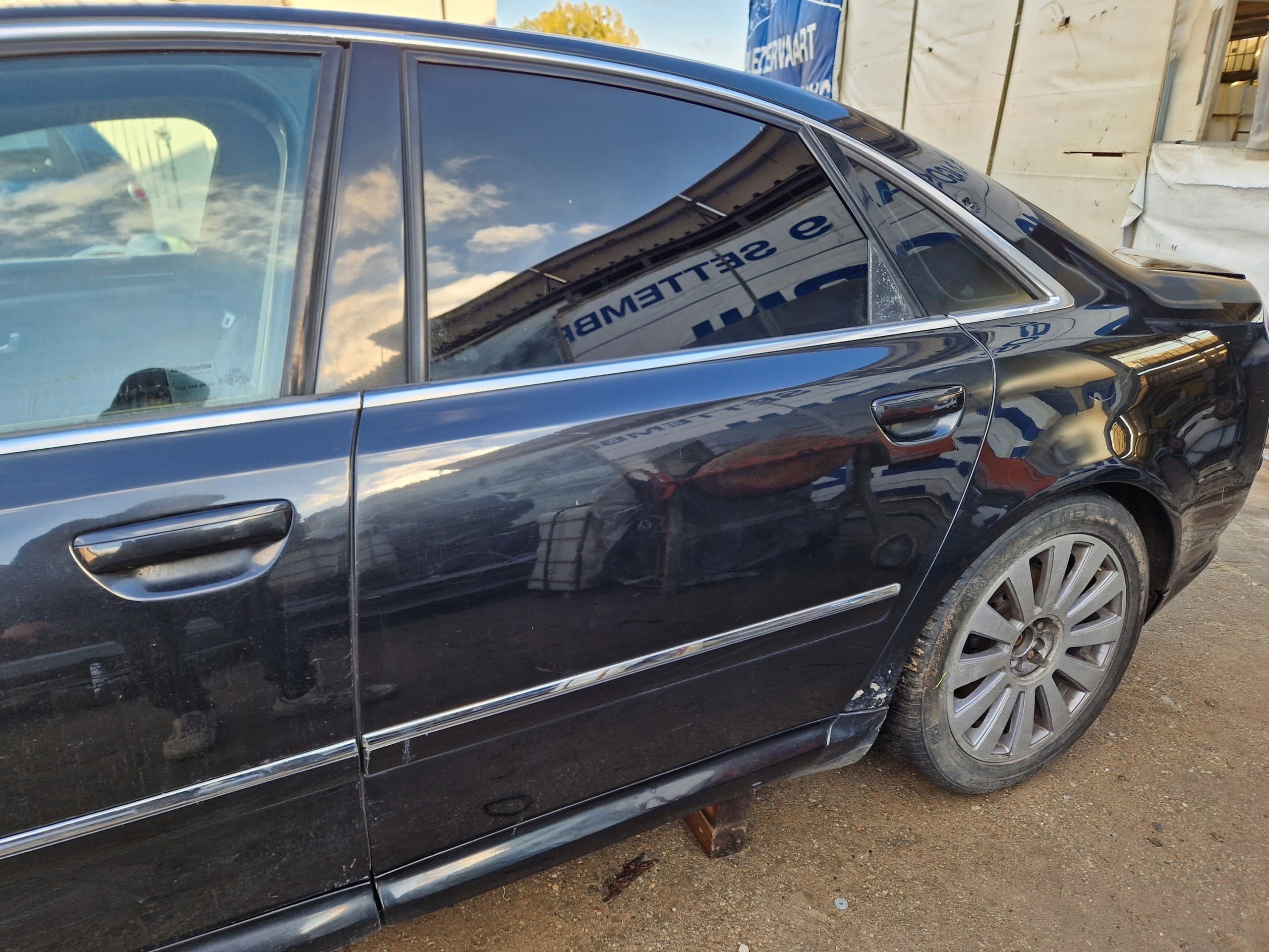 Puerta Trasera Izquierda Sin Pintar Audi A4 B6 LX7Z nuevo 3