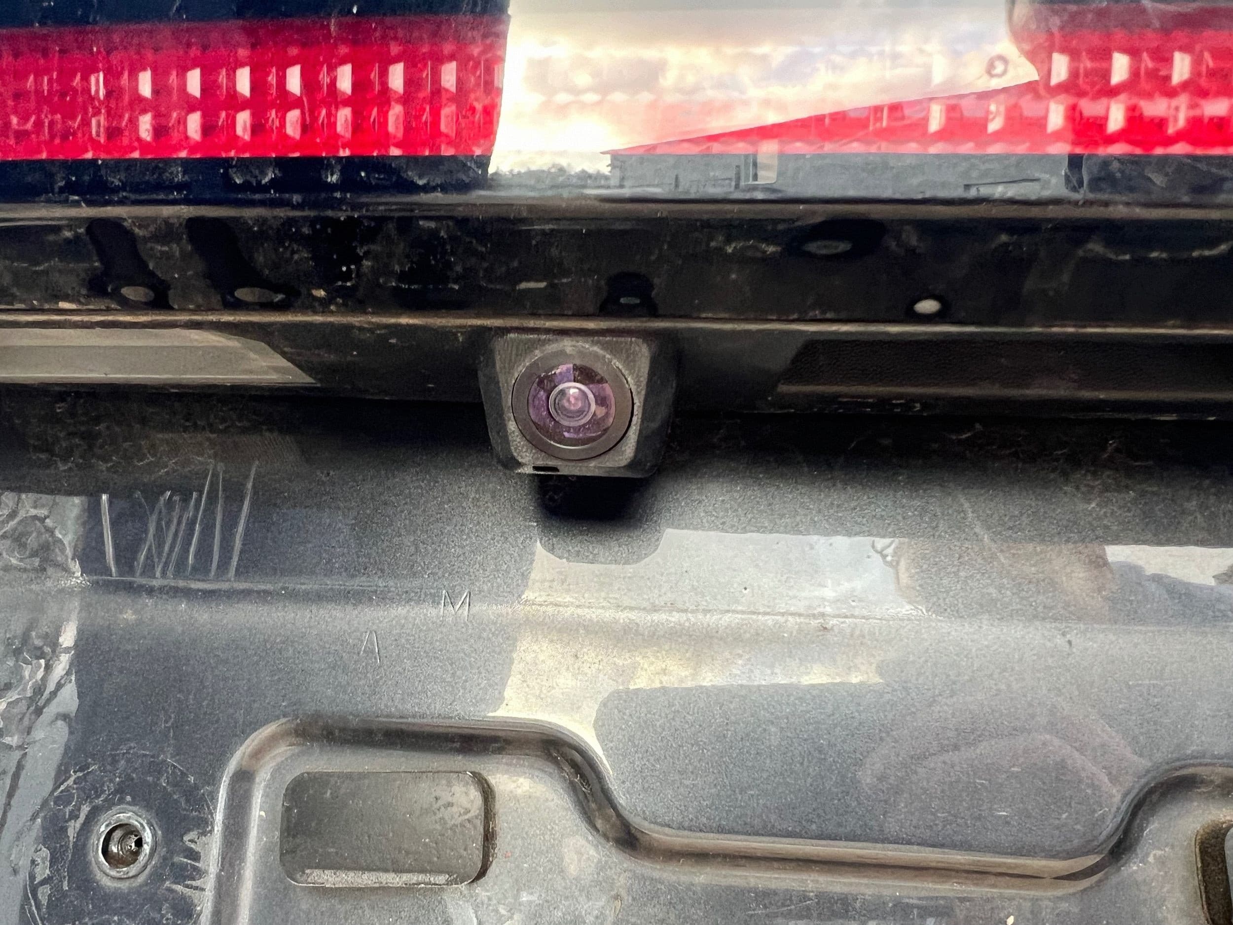 Portón trasero con cámara para Hyundai Tucson IV NX4 2021- usado 8