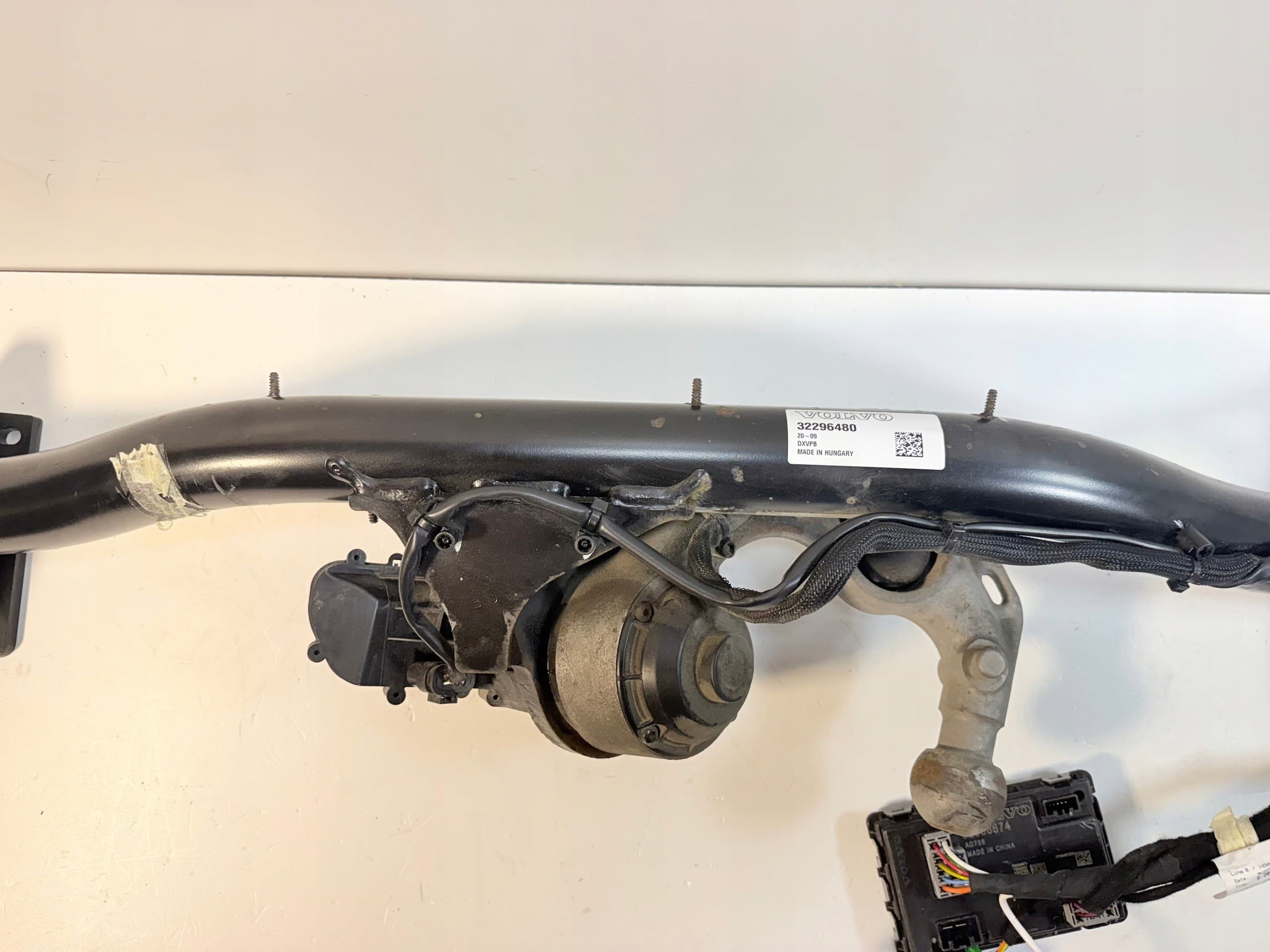 Volvo V60 II 2 Enganche Eléctrico Extra 32296480 usado 4
