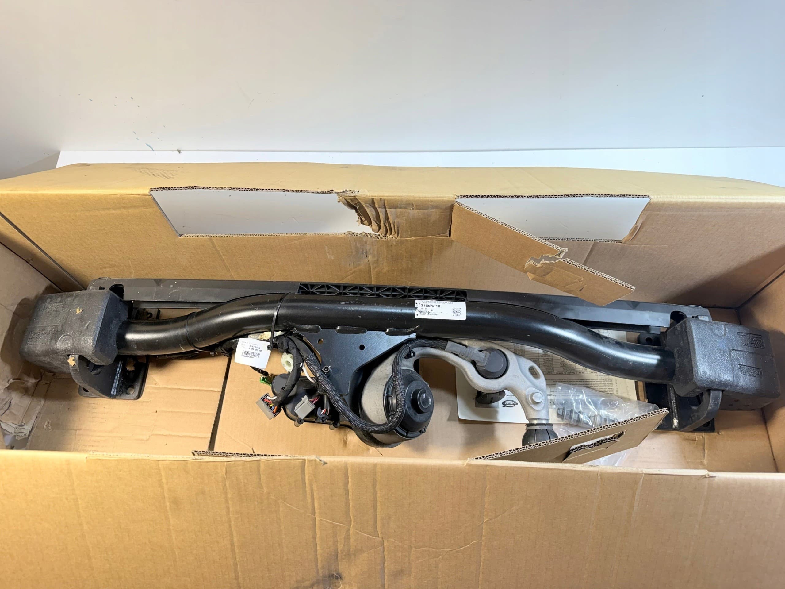 Módulo de Enganche de Remolque Volvo V90 S90 2016-2025 usado 3