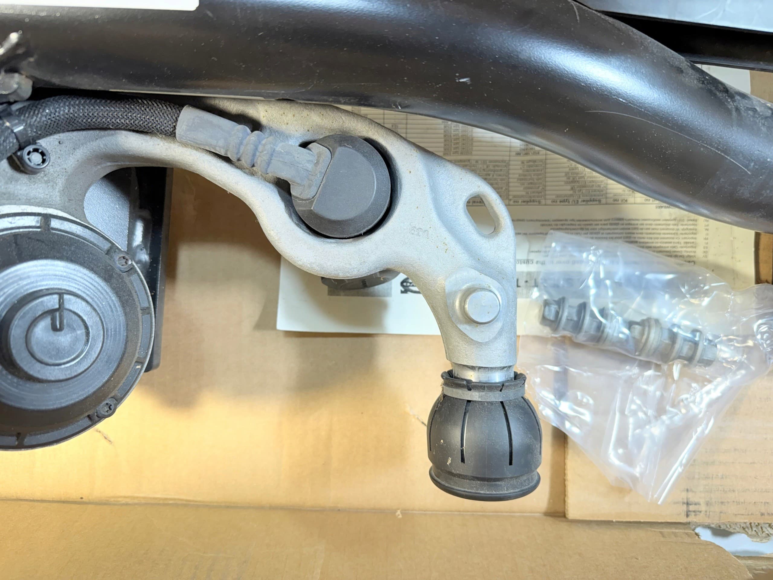 Módulo de Enganche de Remolque Volvo V90 S90 2016-2025 usado 7