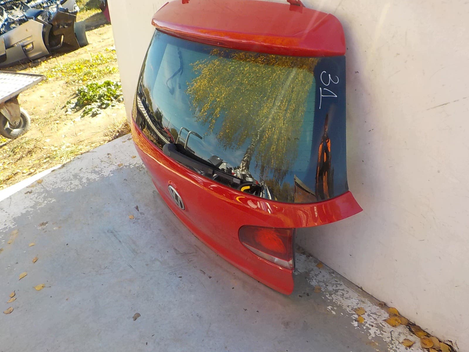 Portón Trasero Volkswagen Golf VI Hatchback usado 6