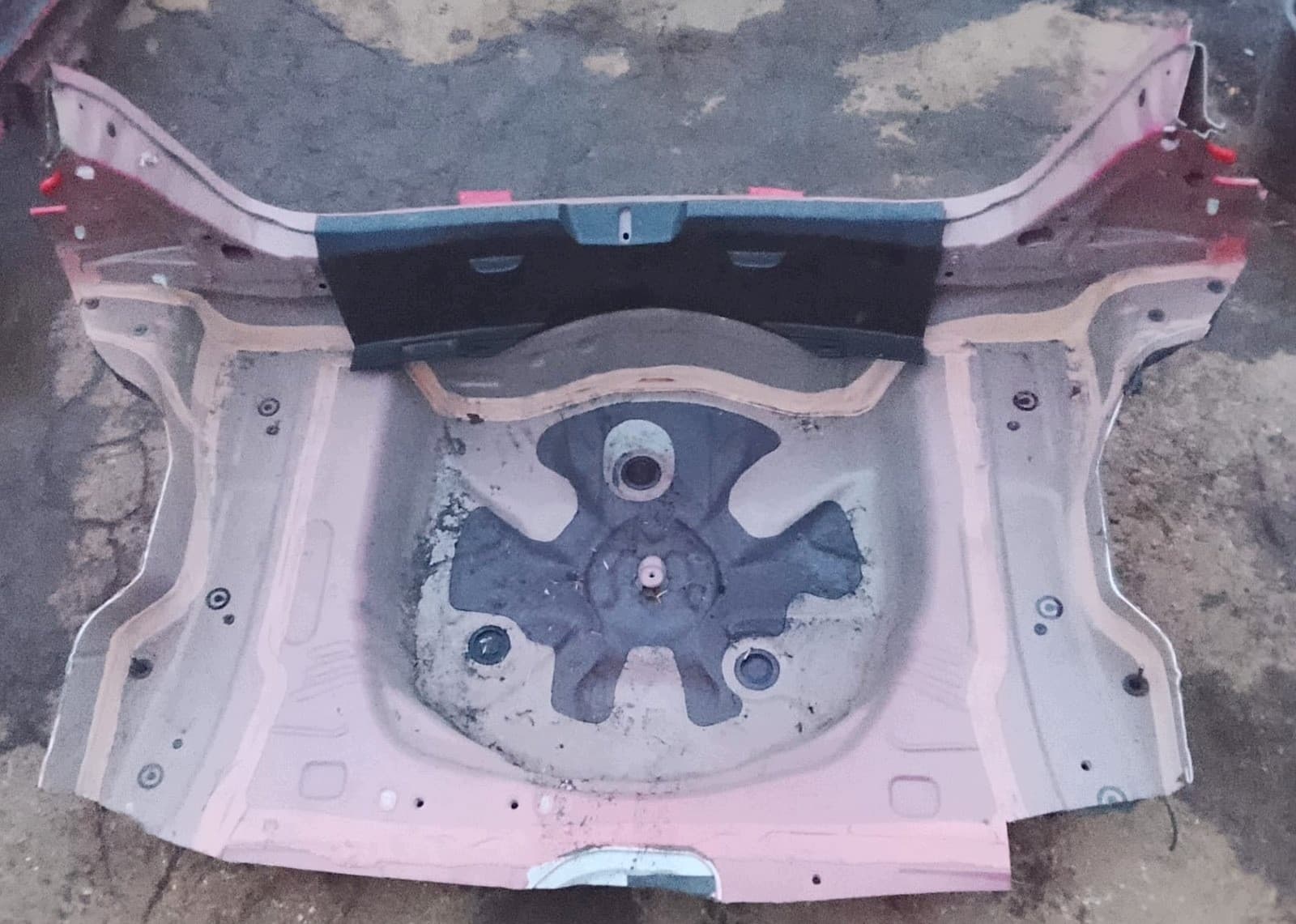 Panel trasero para Toyota Yaris Iii, modelo de 5 puertas usado