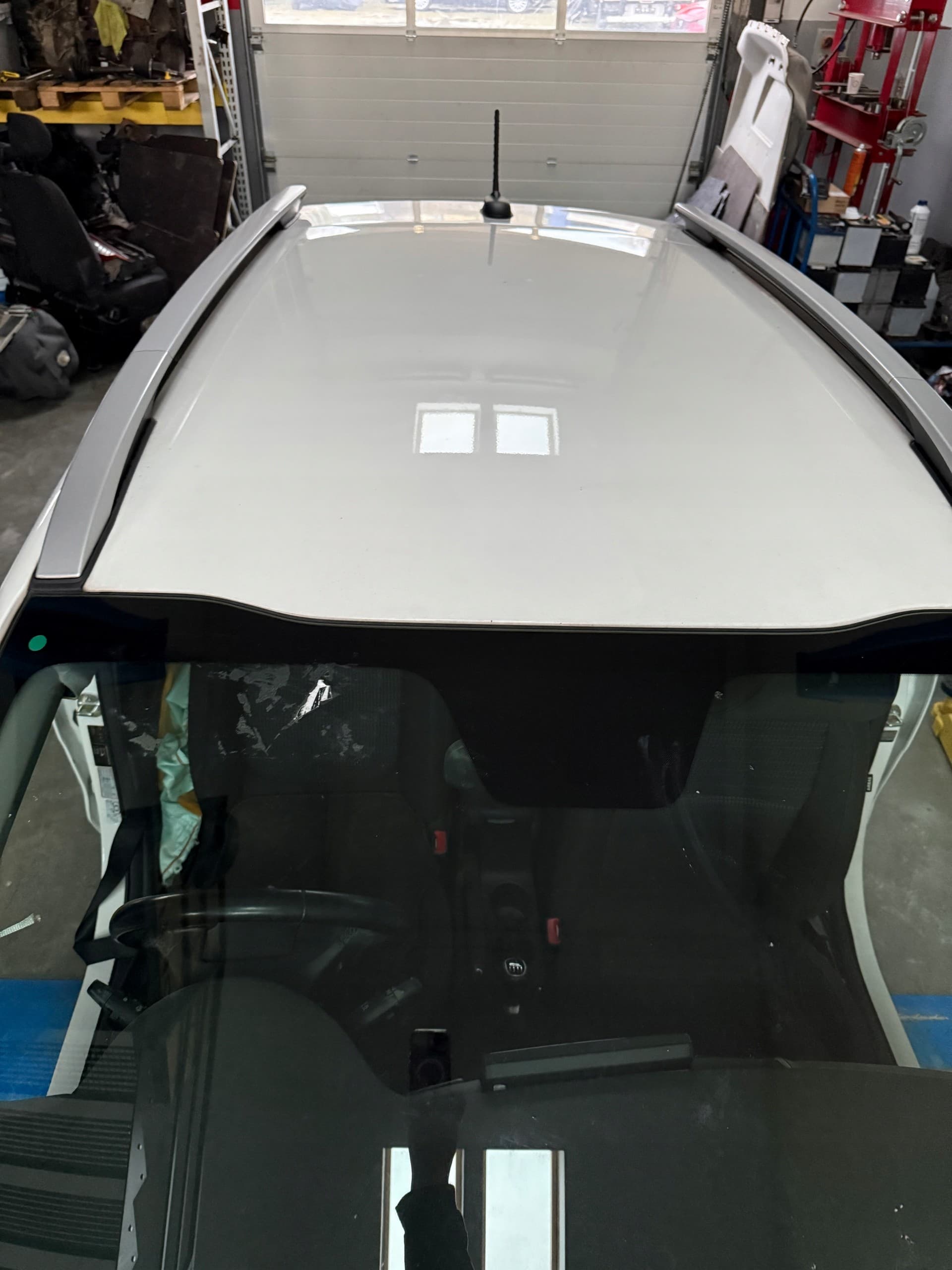 Techo Kia Stonic 21r negro usado