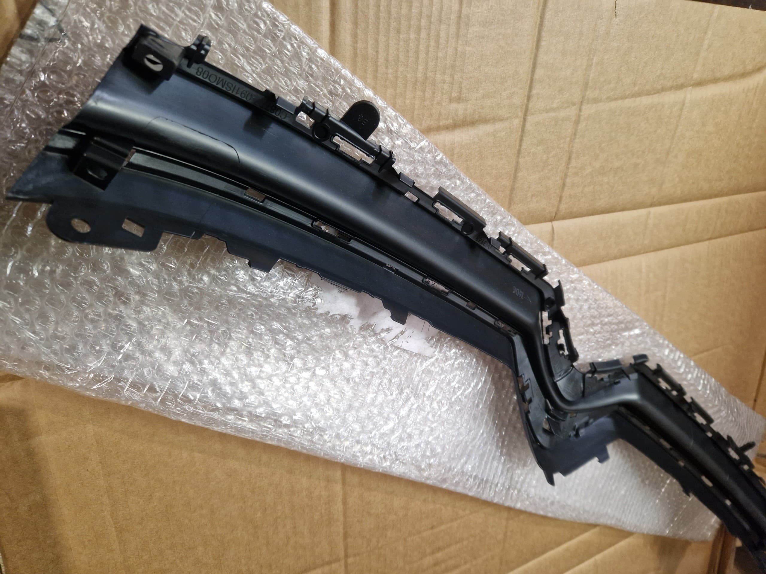 Rejilla del Radiador Citroën C5 Aircross 981803901T nuevo 4