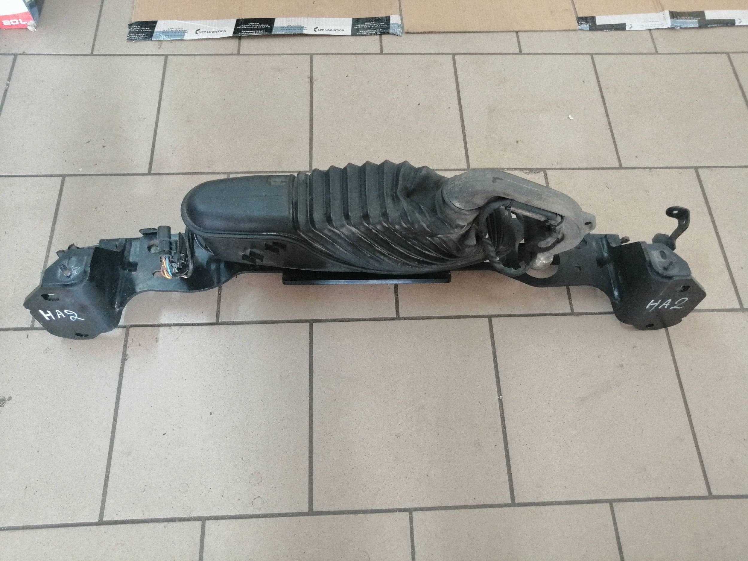 Gancho de Remolque Trasero para BMW Serie 3 G20 G21 usado