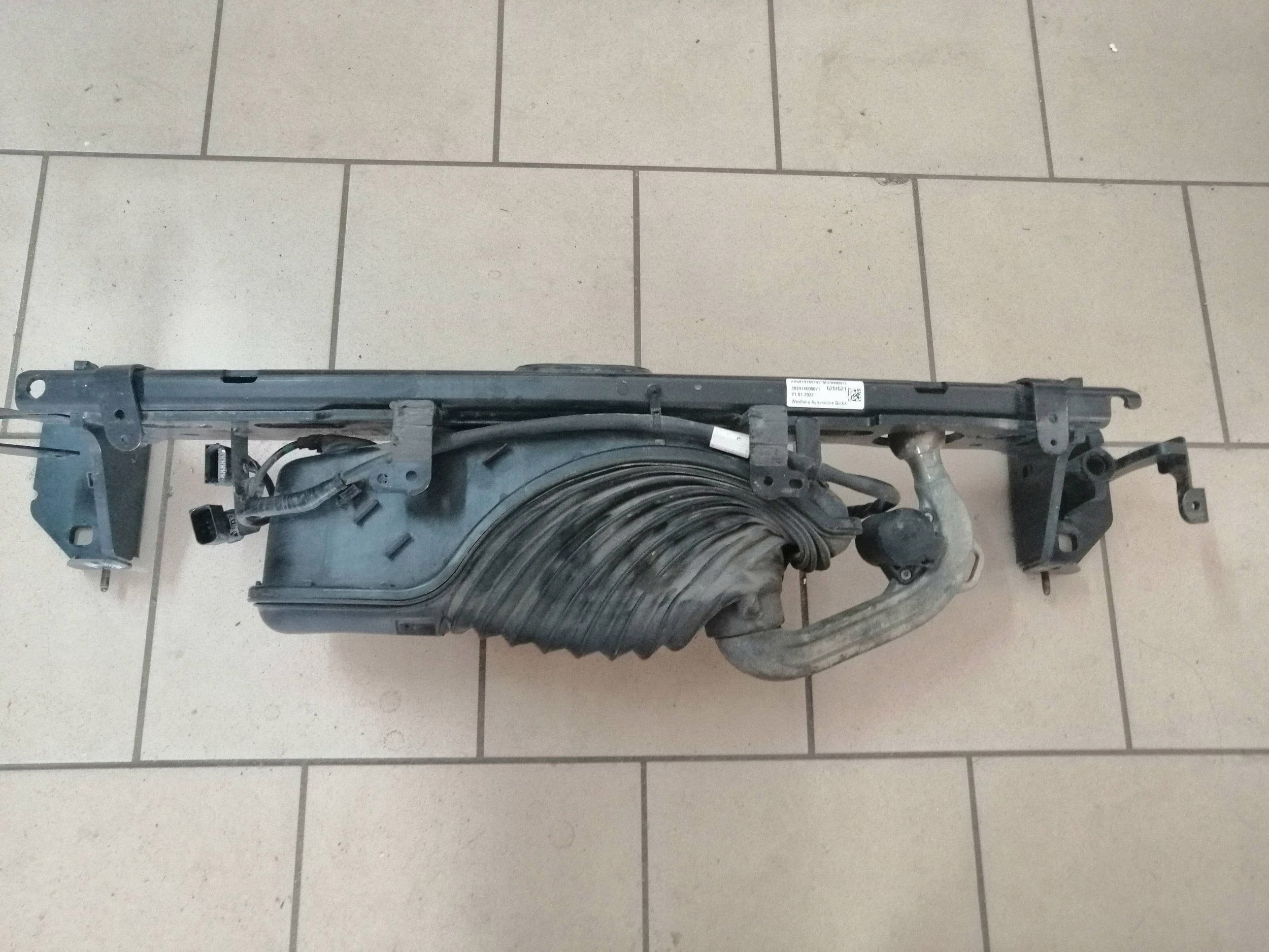 Gancho de Remolque Trasero para BMW Serie 3 G20 G21 usado 4