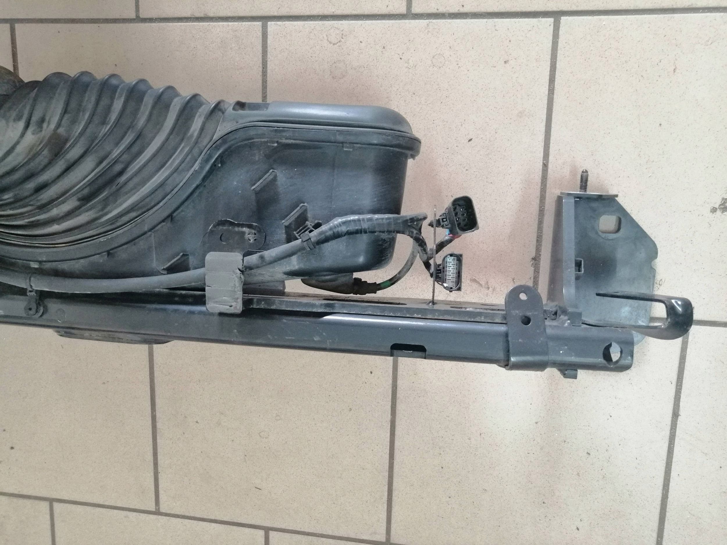 Gancho de Remolque Trasero para BMW Serie 3 G20 G21 usado 6