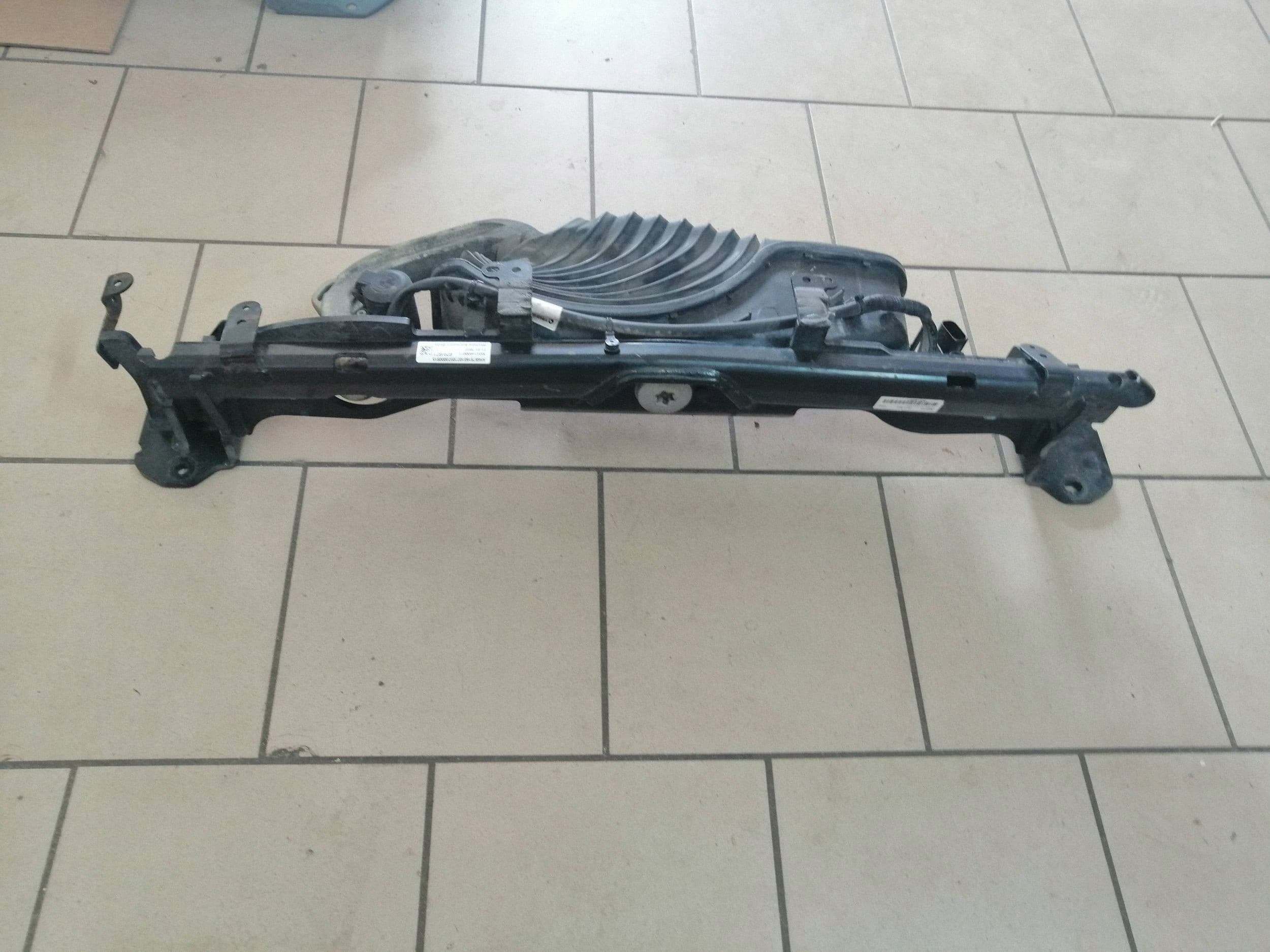 Gancho de Remolque Trasero para BMW Serie 3 G20 G21 usado 8