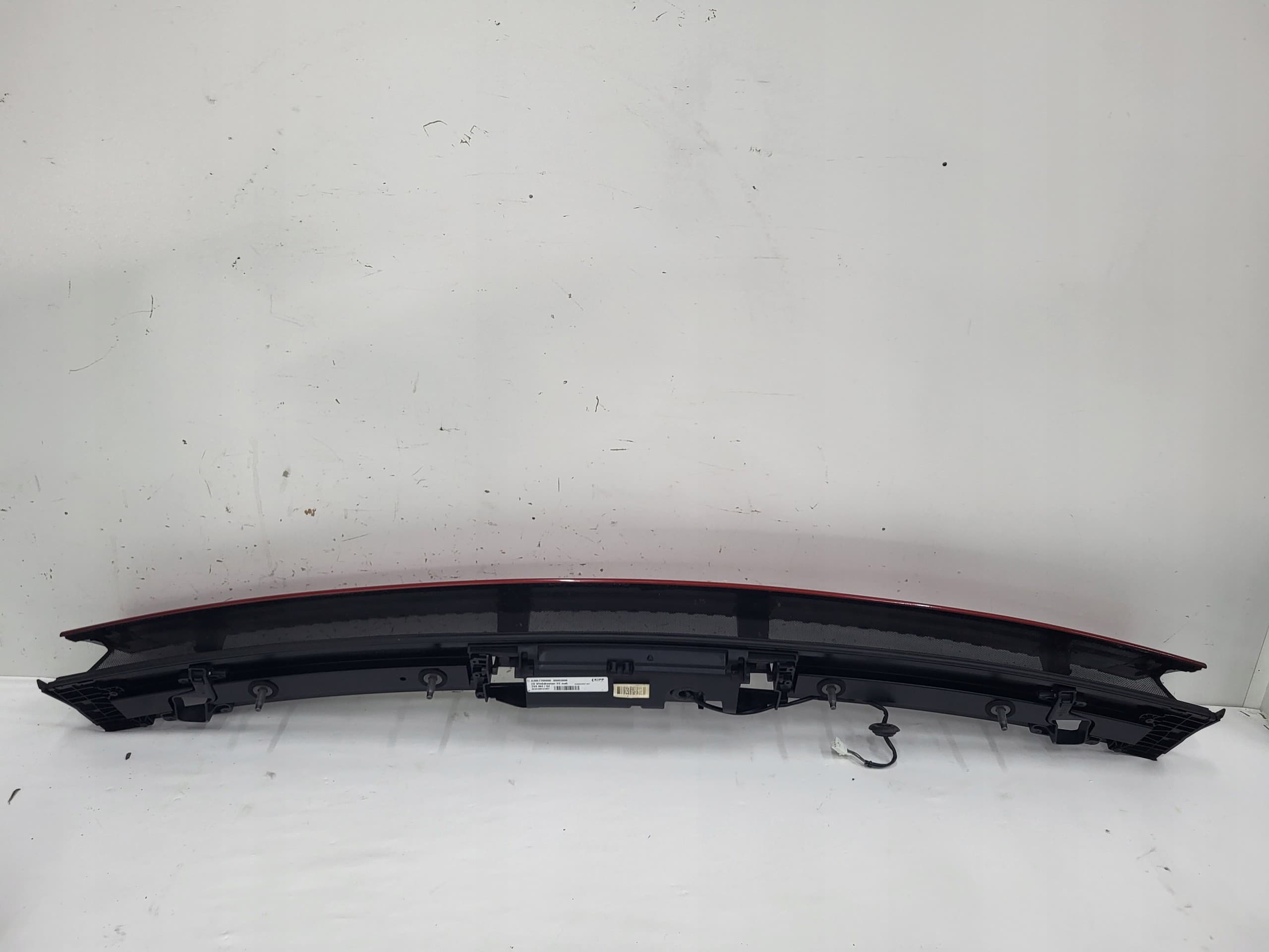 Molinete Mercedes W205 C205 Convertible A2057700900 usado