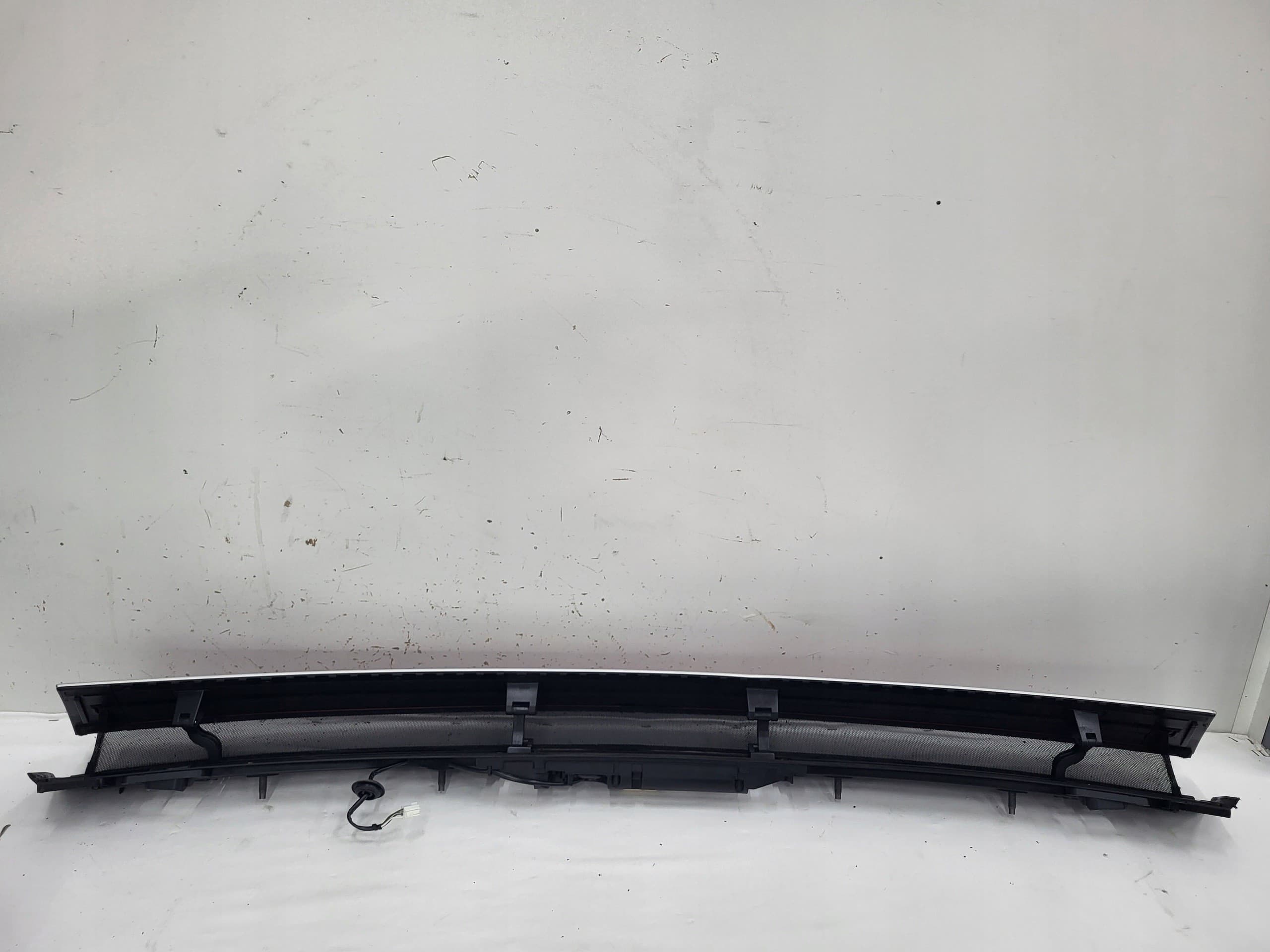 Molinete Mercedes W205 C205 Convertible A2057700900 usado 4