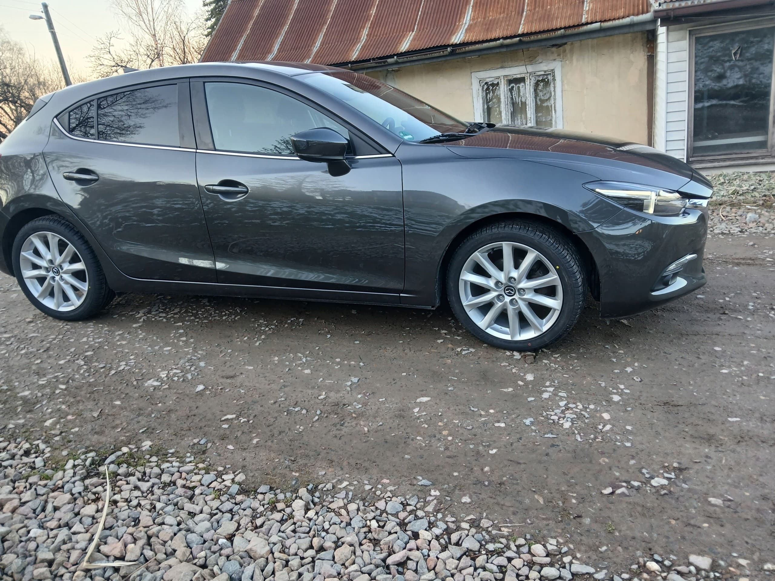 Techo Mazda 3 BN Color 46G usado
