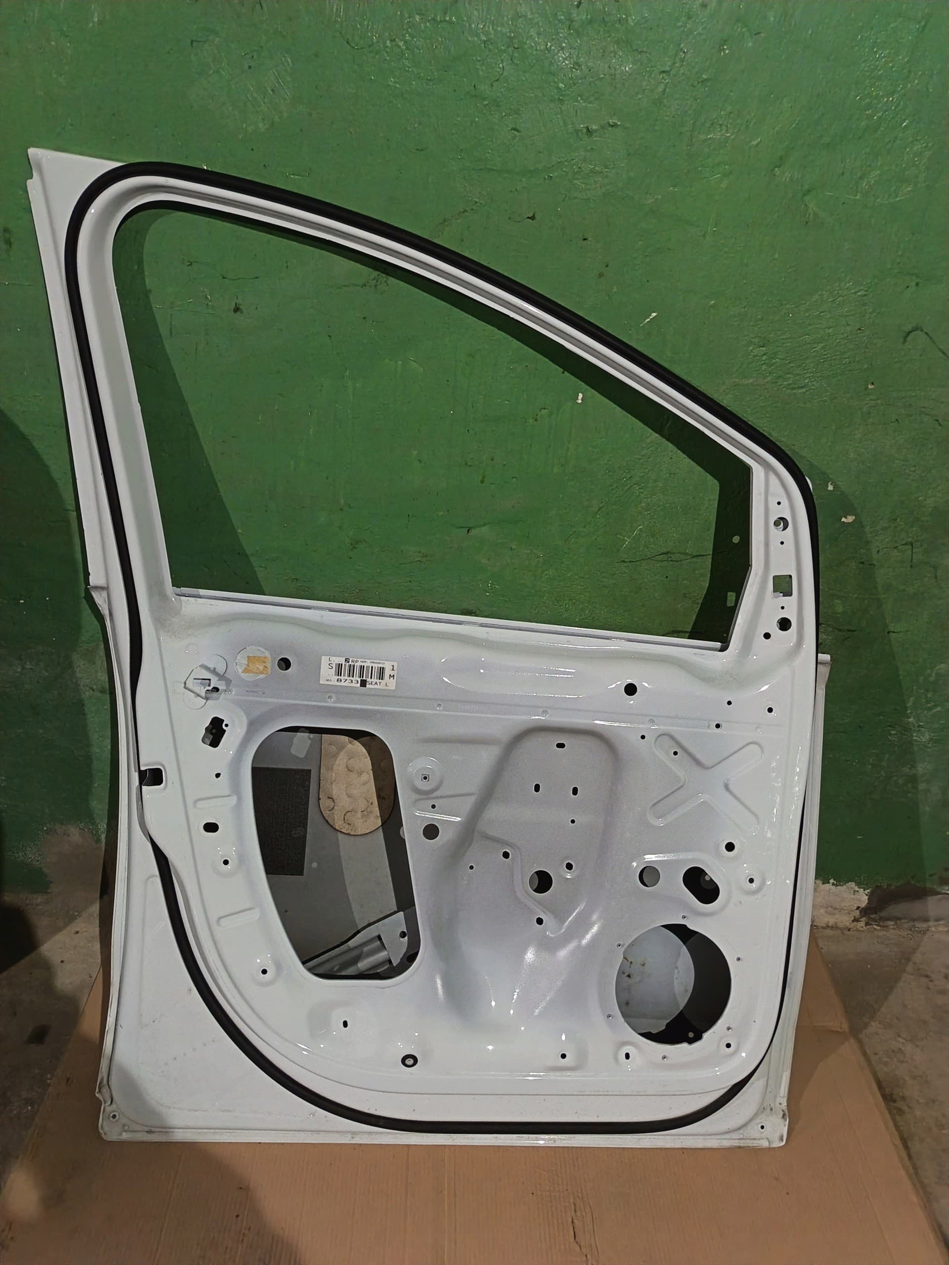 Puerta Delantera Izquierda VW Sharan 7N nuevo 3
