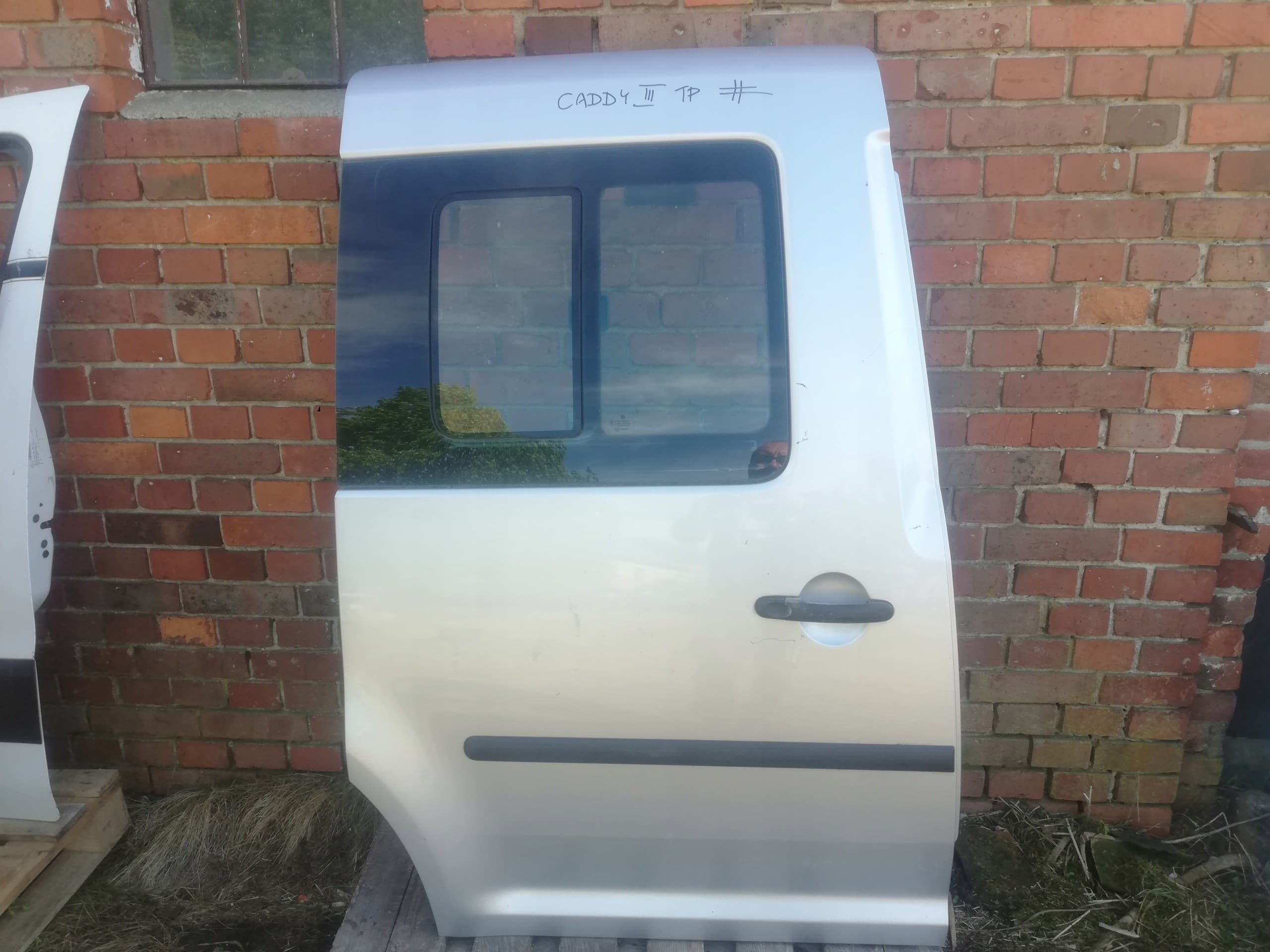 Puerta Corredera Derecha Volkswagen Caddy Iii 04-19 nuevo