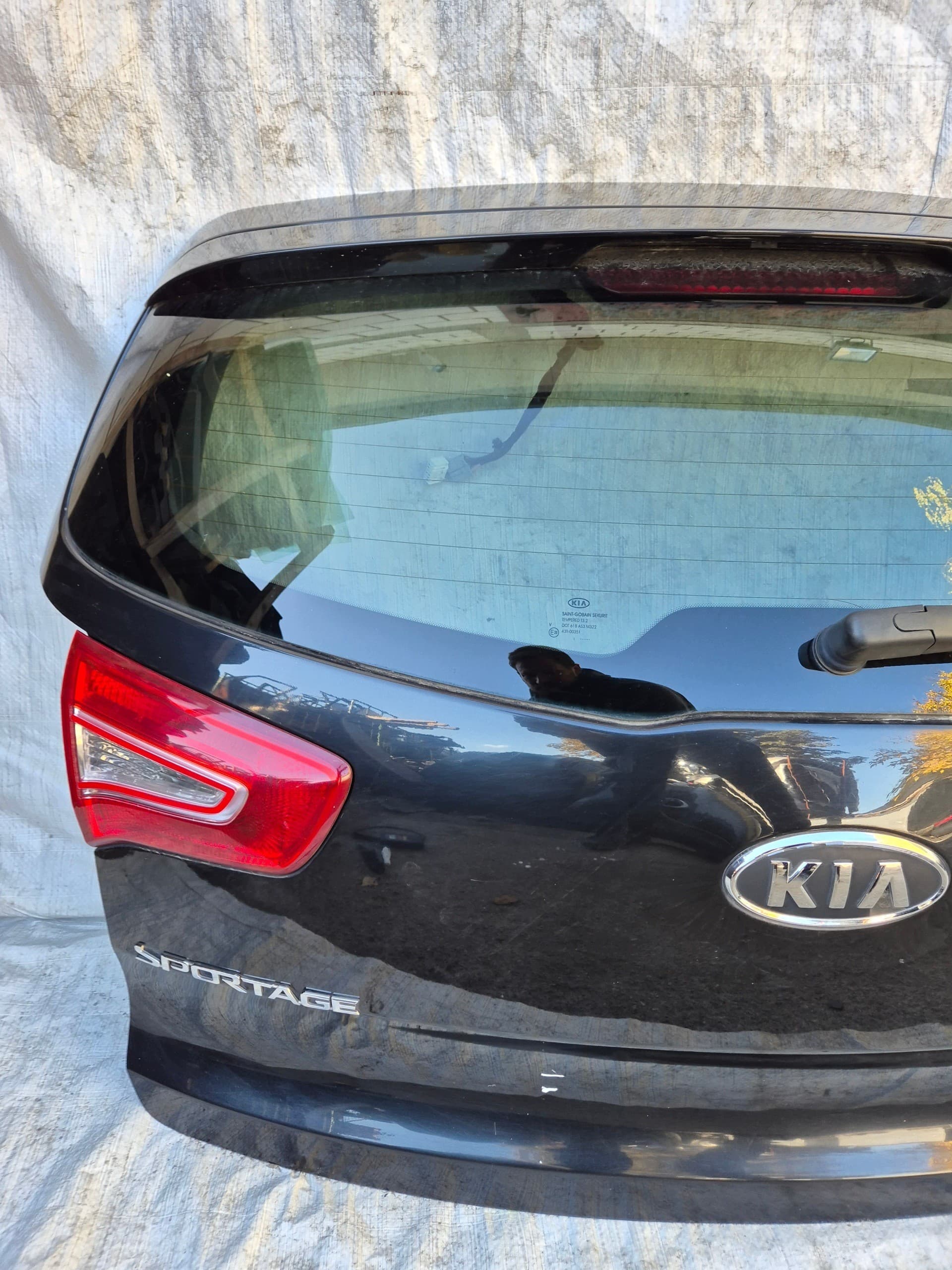 Tapa Trasera del Maletero Kia Sportage Iii Código 1K usado 5