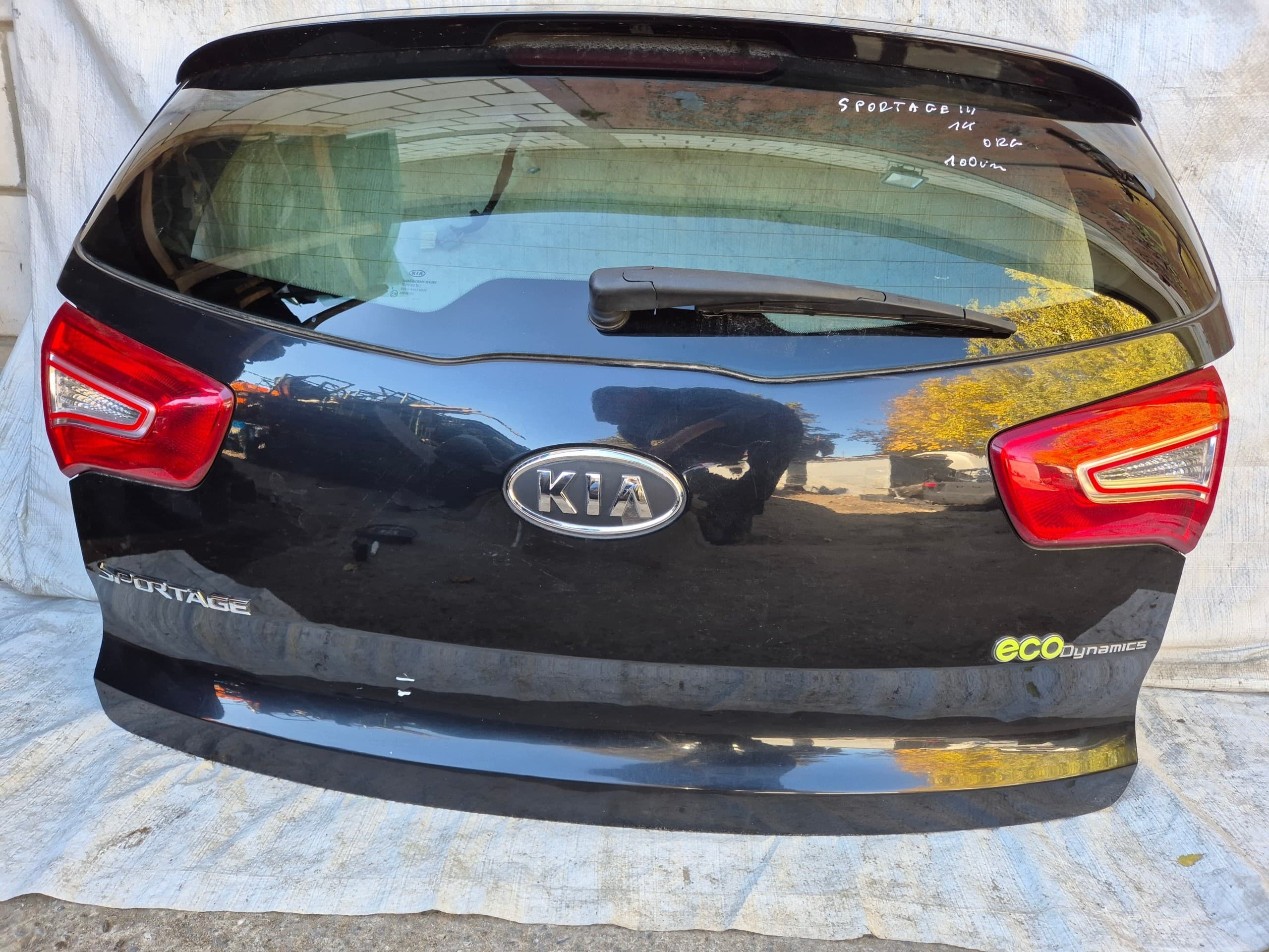 Tapa Trasera del Maletero Kia Sportage Iii Código 1K usado 8