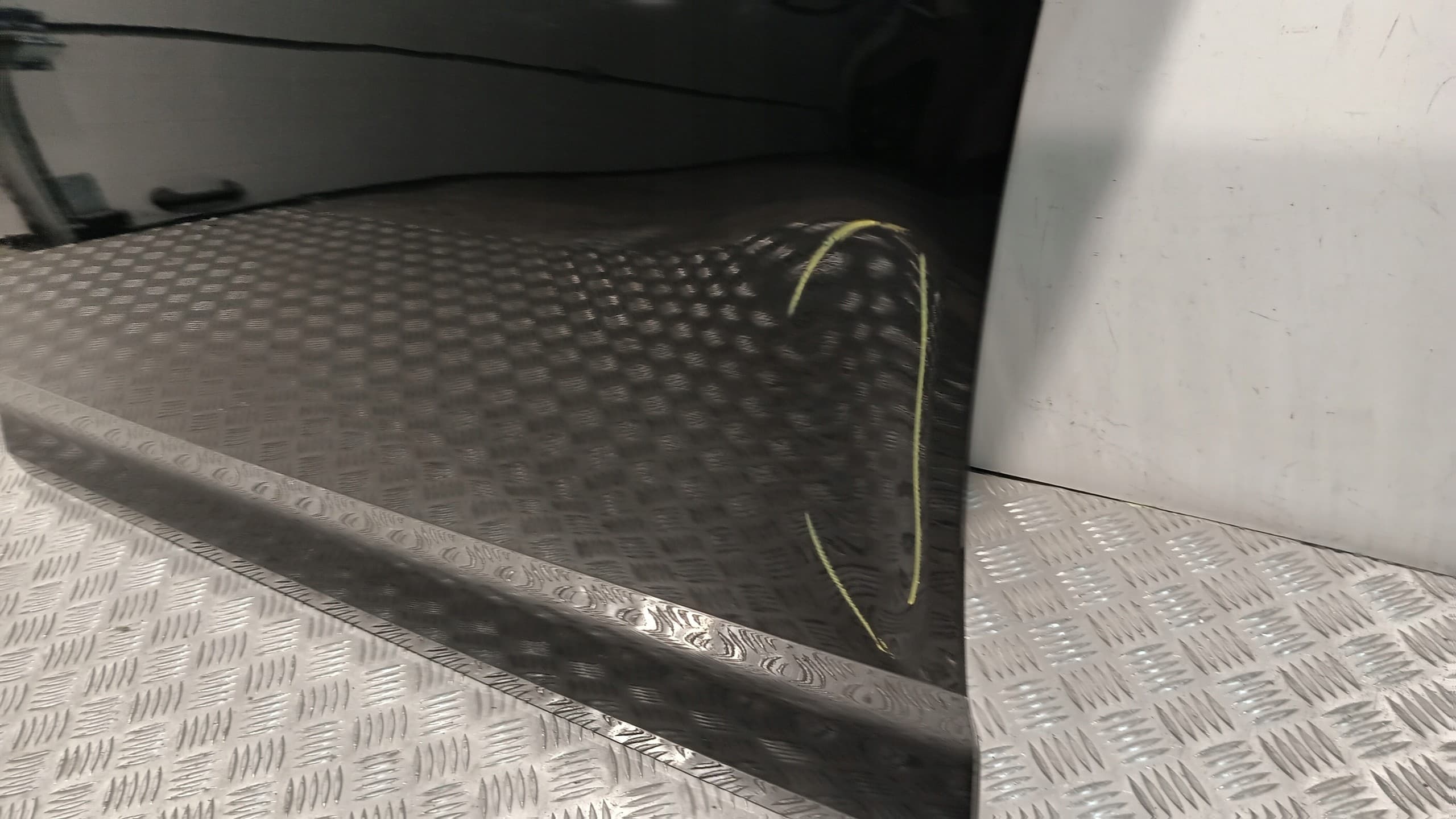 Puerta Delantera Izquierda Audi A4 B9 8W 2015-2019 Original usado 6