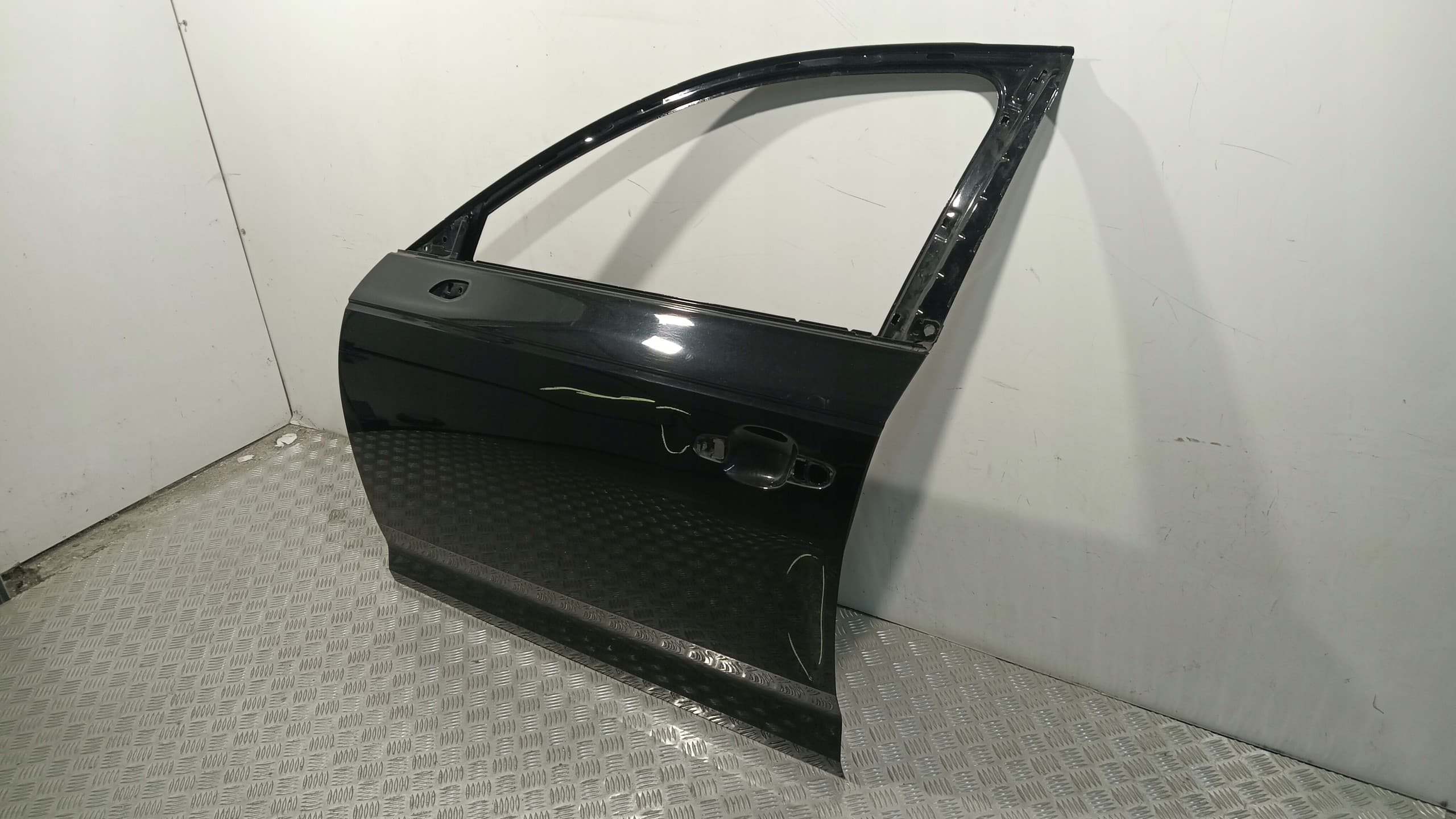 Puerta Delantera Izquierda Audi A4 B9 8W 2015-2019 Original usado 10