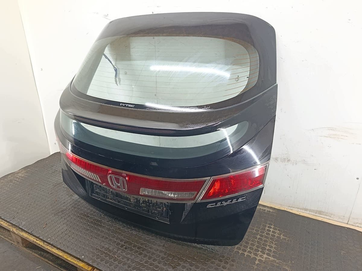 Tapa de maletero Honda Civic Viii NH731P Hatchback usado 7