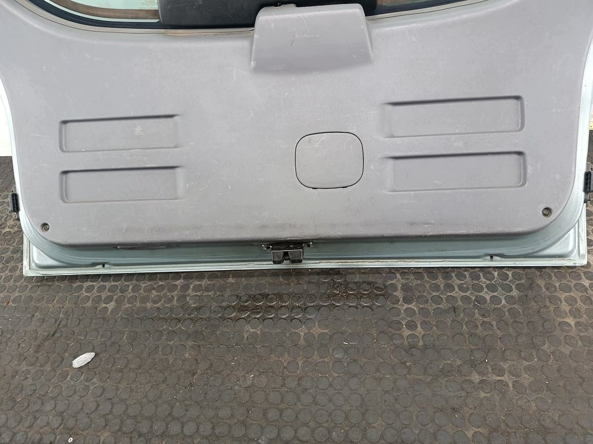 Tapa de maletero Hyundai Tucson I BU usado 2