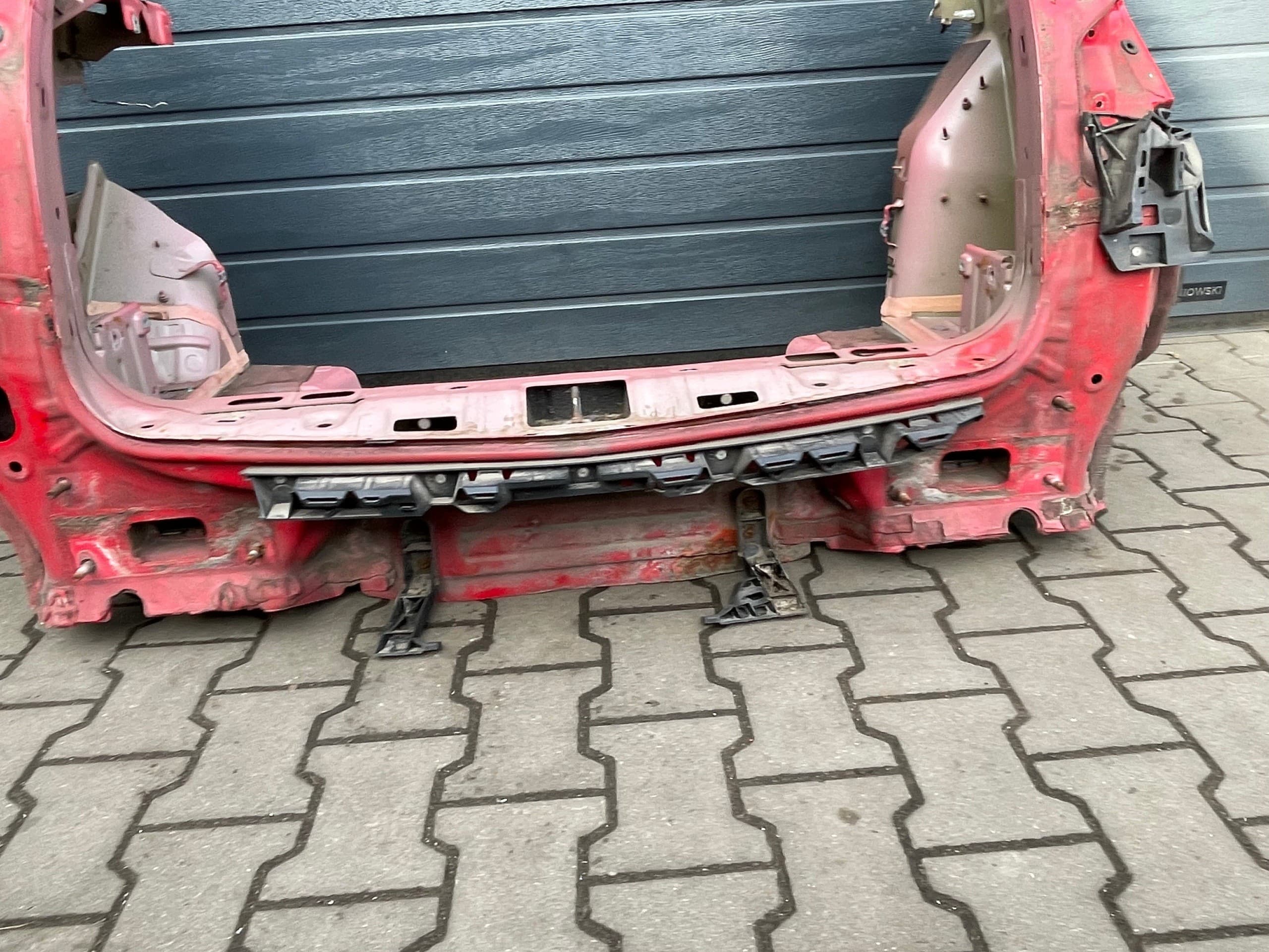 Cristal trasero derecho para Opel Astra J Kombi usado 7