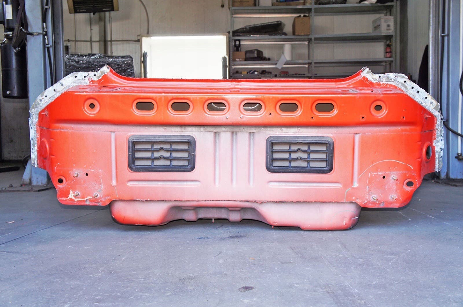 WD285 Panel Trasero de Cinturón para Dodge Challenger Iii usado 3