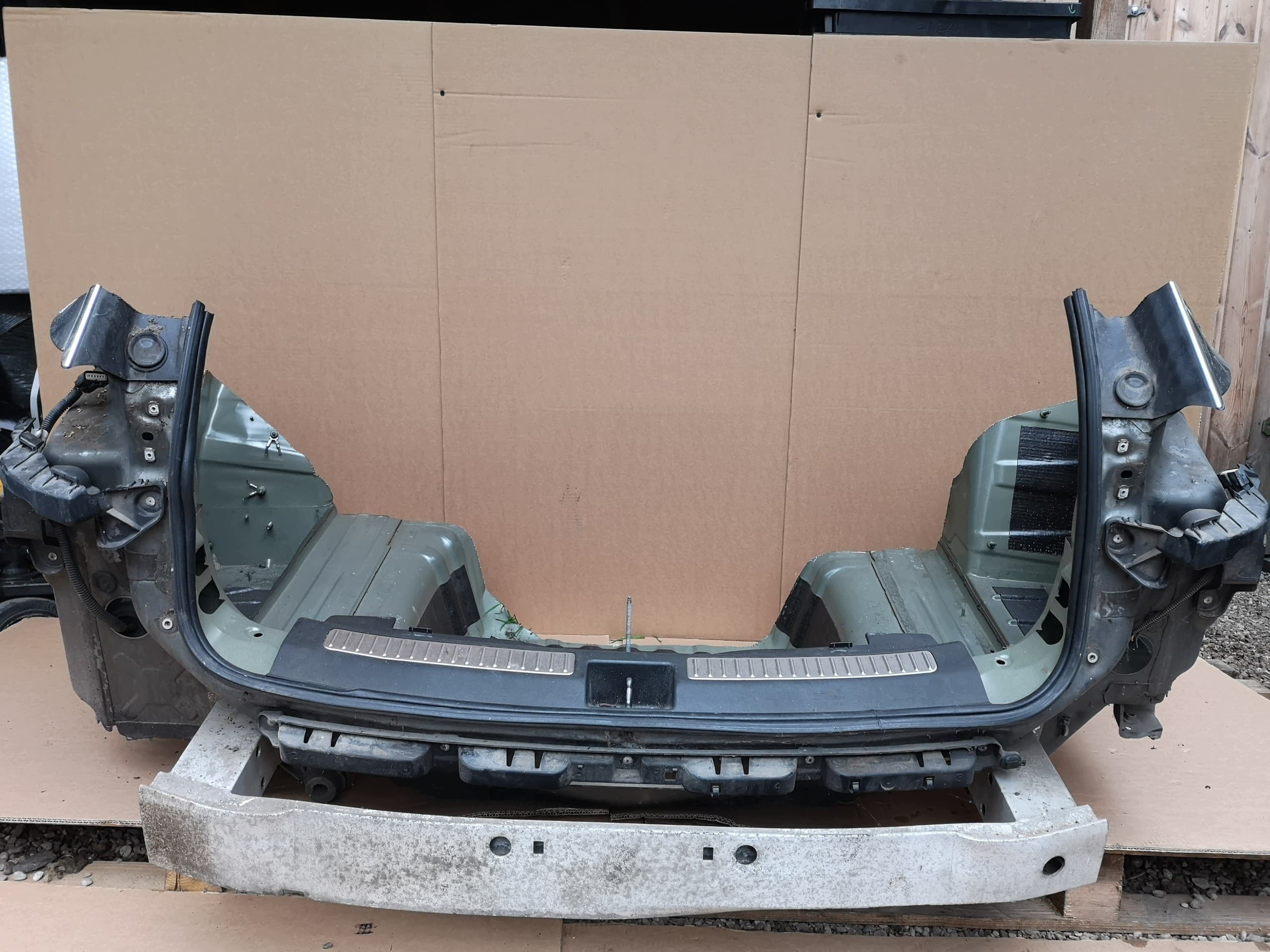 Opel Insignia B 2017-2021 Panel Trasero Completo Original usado