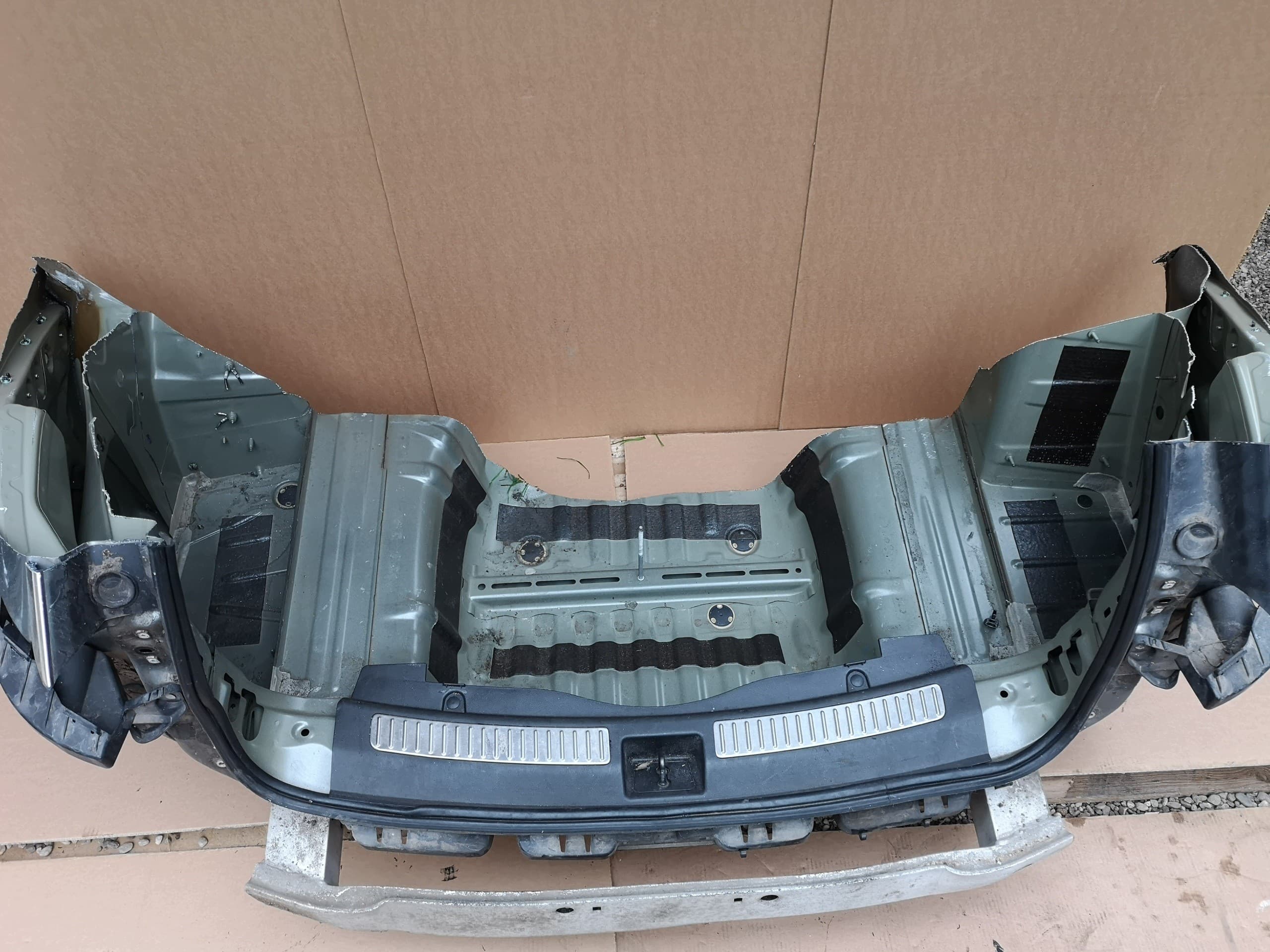 Opel Insignia B 2017-2021 Panel Trasero Completo Original usado 3
