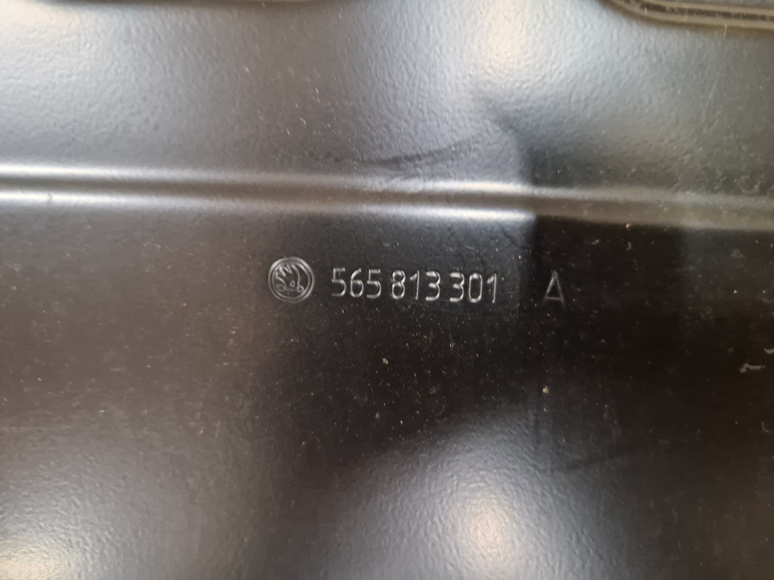 Cinturón de Seguridad Trasero para Skoda Kodiaq I 565813301A nuevo 3