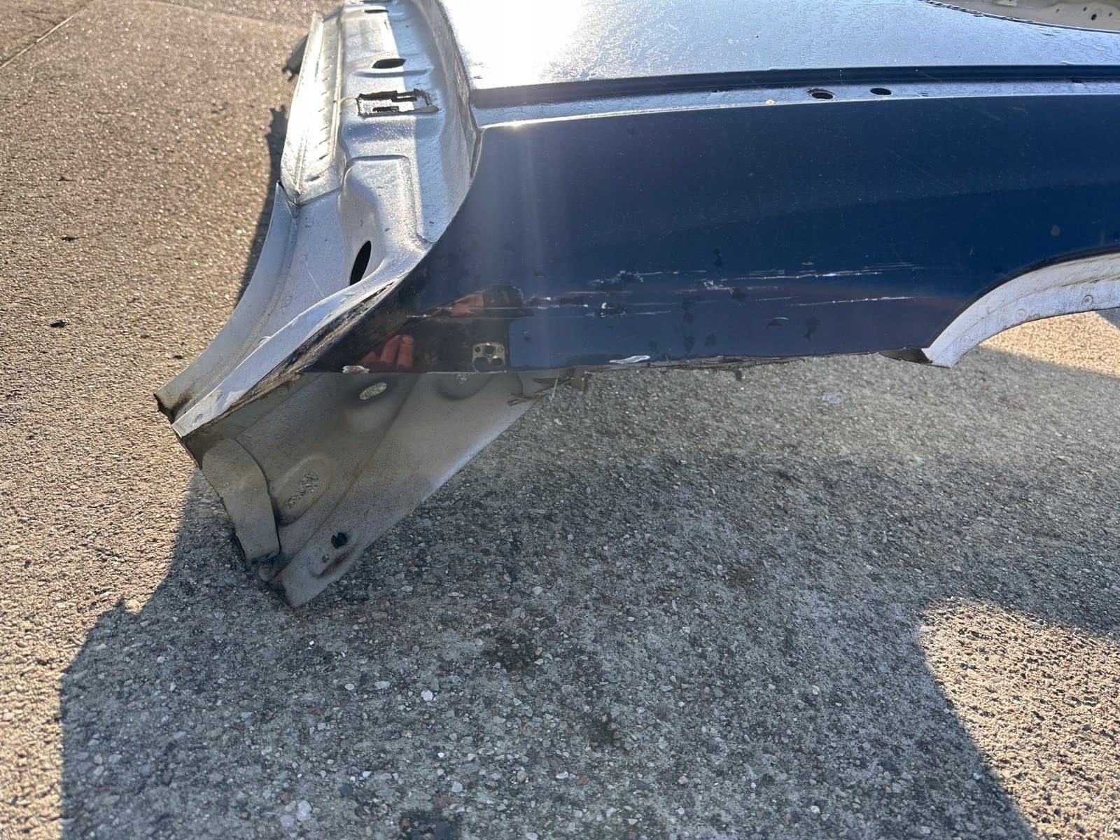 Volvo XC40 Recharge 2019 - 2025 Moldura Pilar Techo Panorámico usado 9