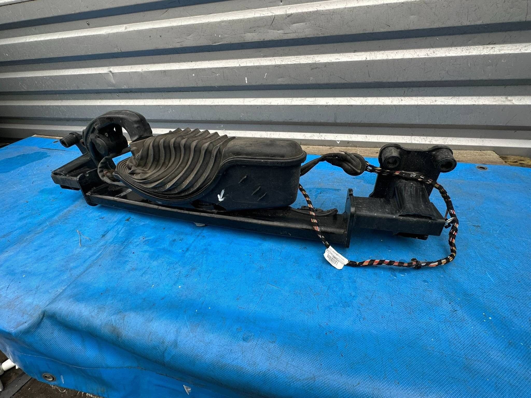 Barra de remolque Audi A8 D5 4N0800491K usado 3