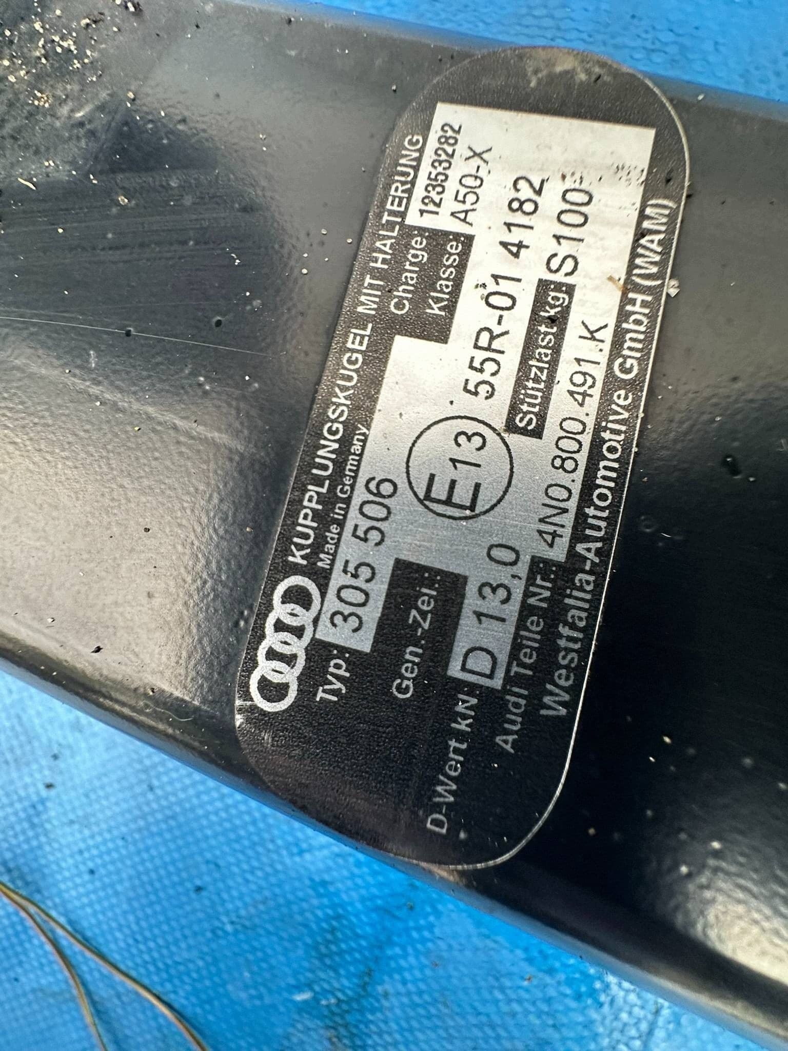 Barra de remolque Audi A8 D5 4N0800491K usado 10