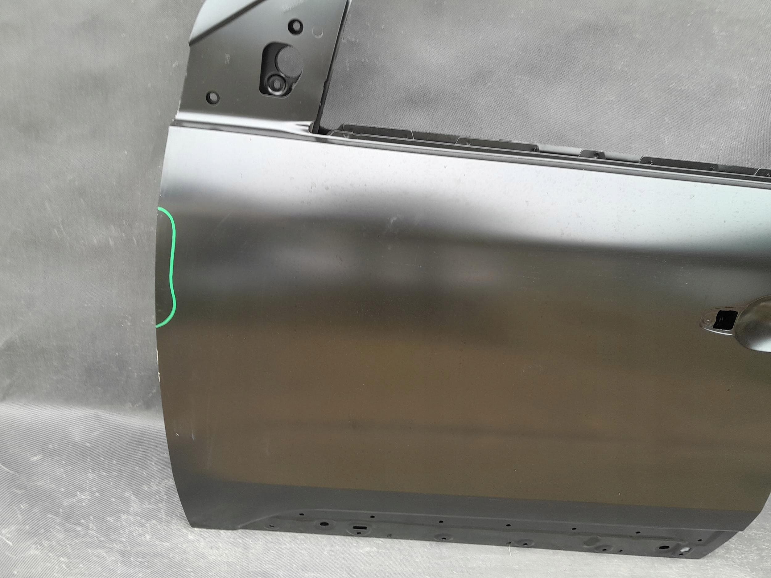 Puerta Delantera Izquierda Renault Express - OEM Original nuevo 2