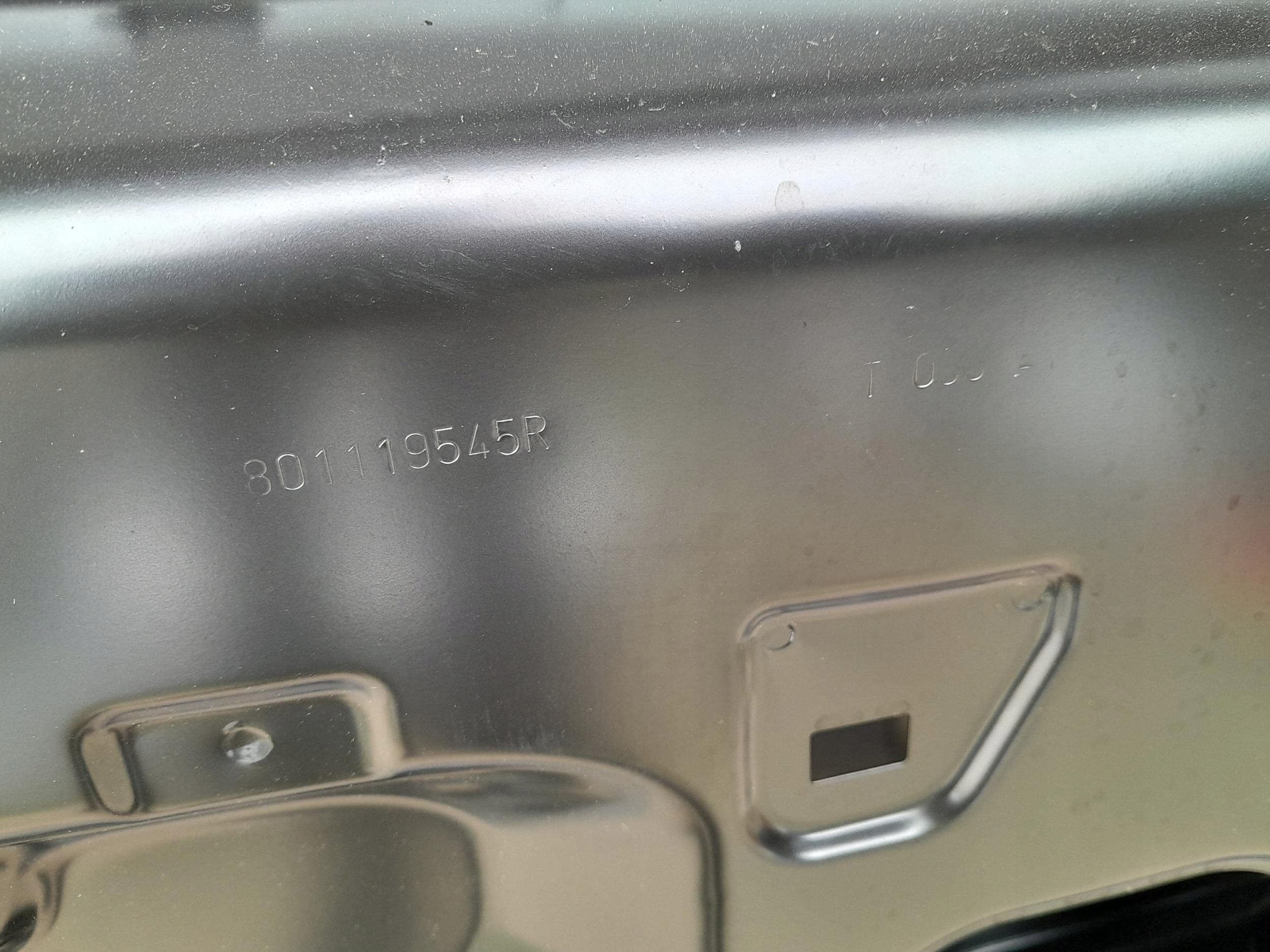 Puerta Delantera Izquierda Renault Express - OEM Original nuevo 7