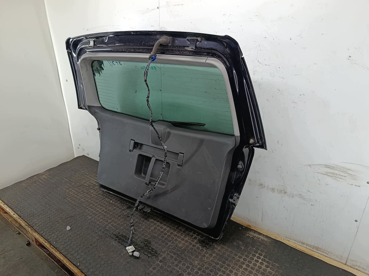 Tapa de maletero Opel Zafira B Hatchback usado 8