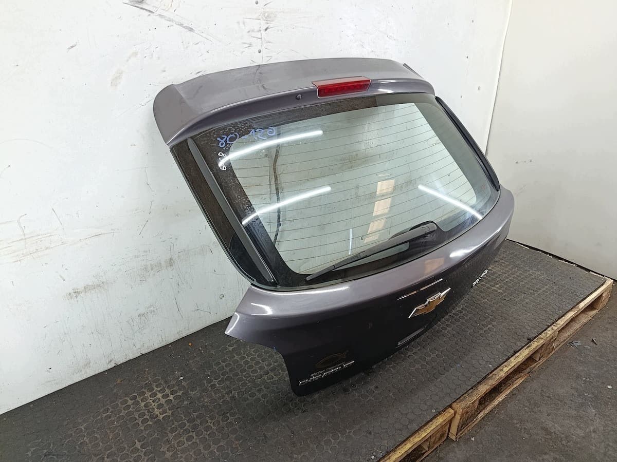 Tapa de maletero Chevrolet Cruze I Gqk usado 3