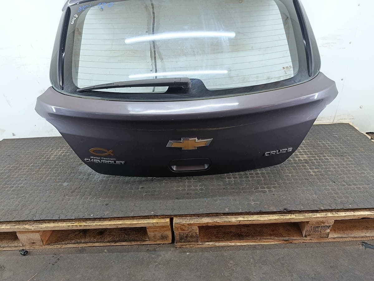 Tapa de maletero Chevrolet Cruze I Gqk usado 4