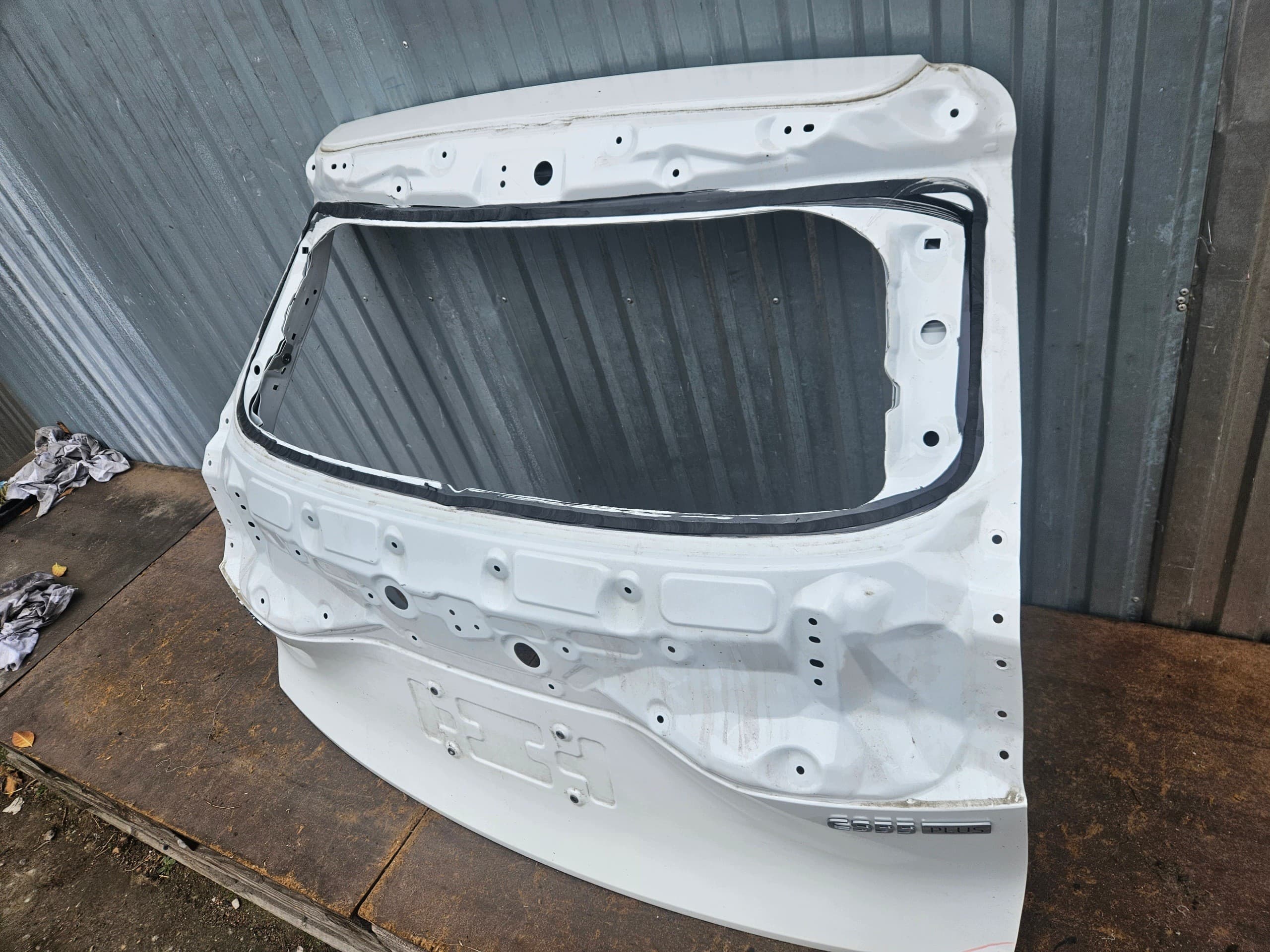 Cubierta de tapa trasera para Changan CS55 usado 7